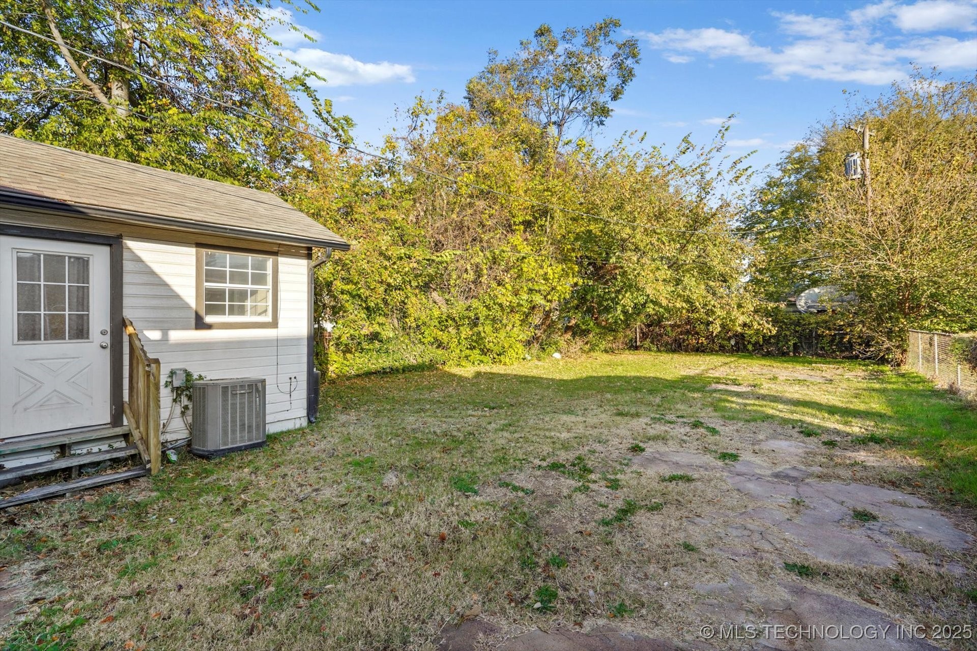 2229 E Oklahoma Street Property Photo 19