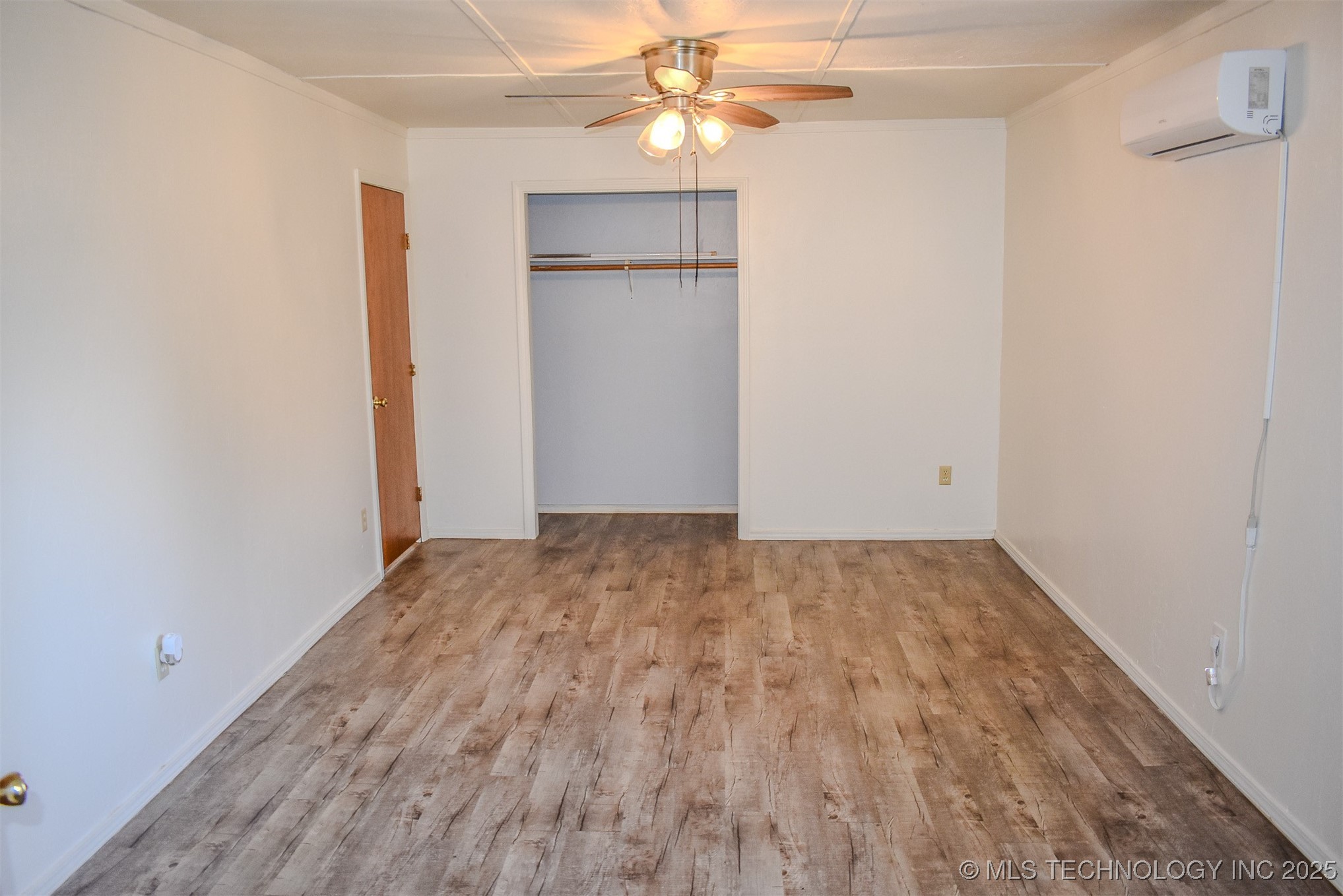 406 Se I Street Property Photo 9