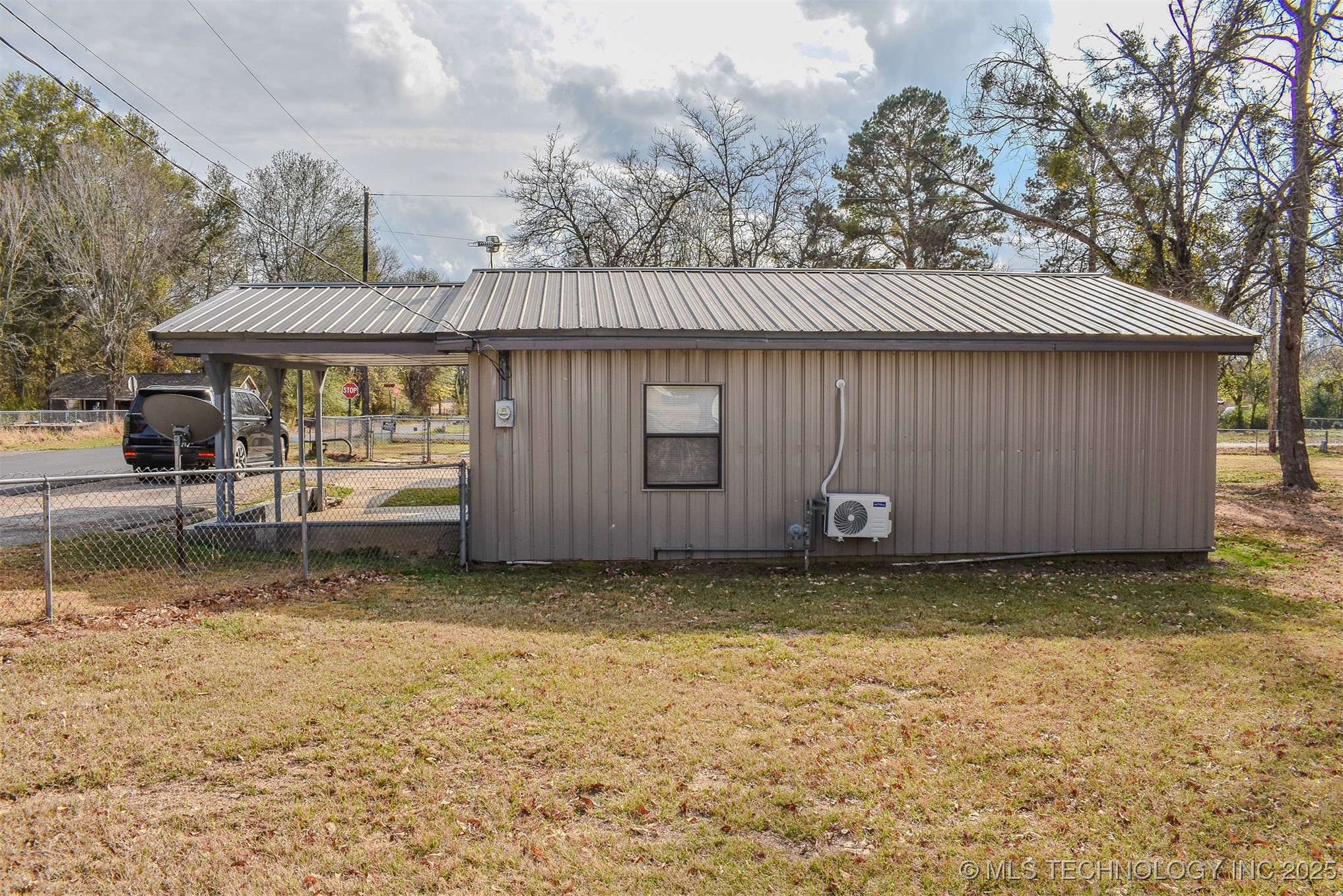 406 Se I Street Property Photo 16