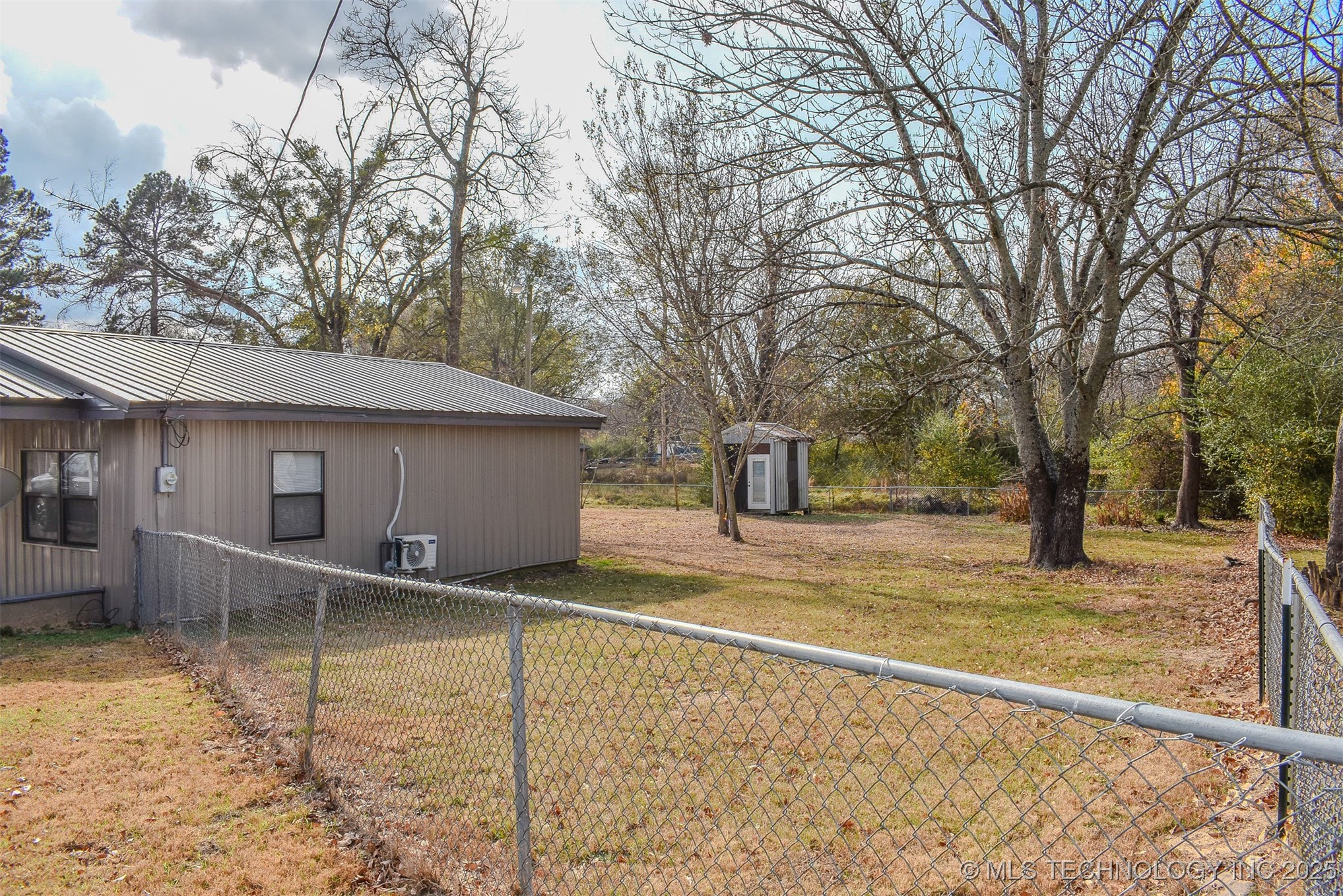 406 Se I Street Property Photo 18