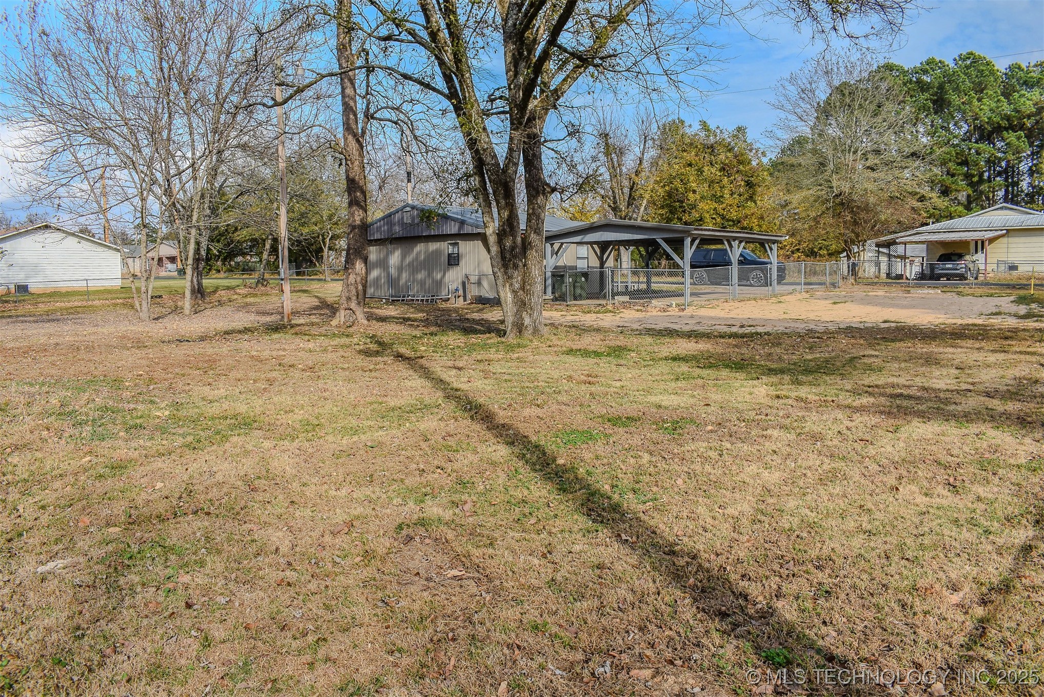 406 Se I Street Property Photo 23