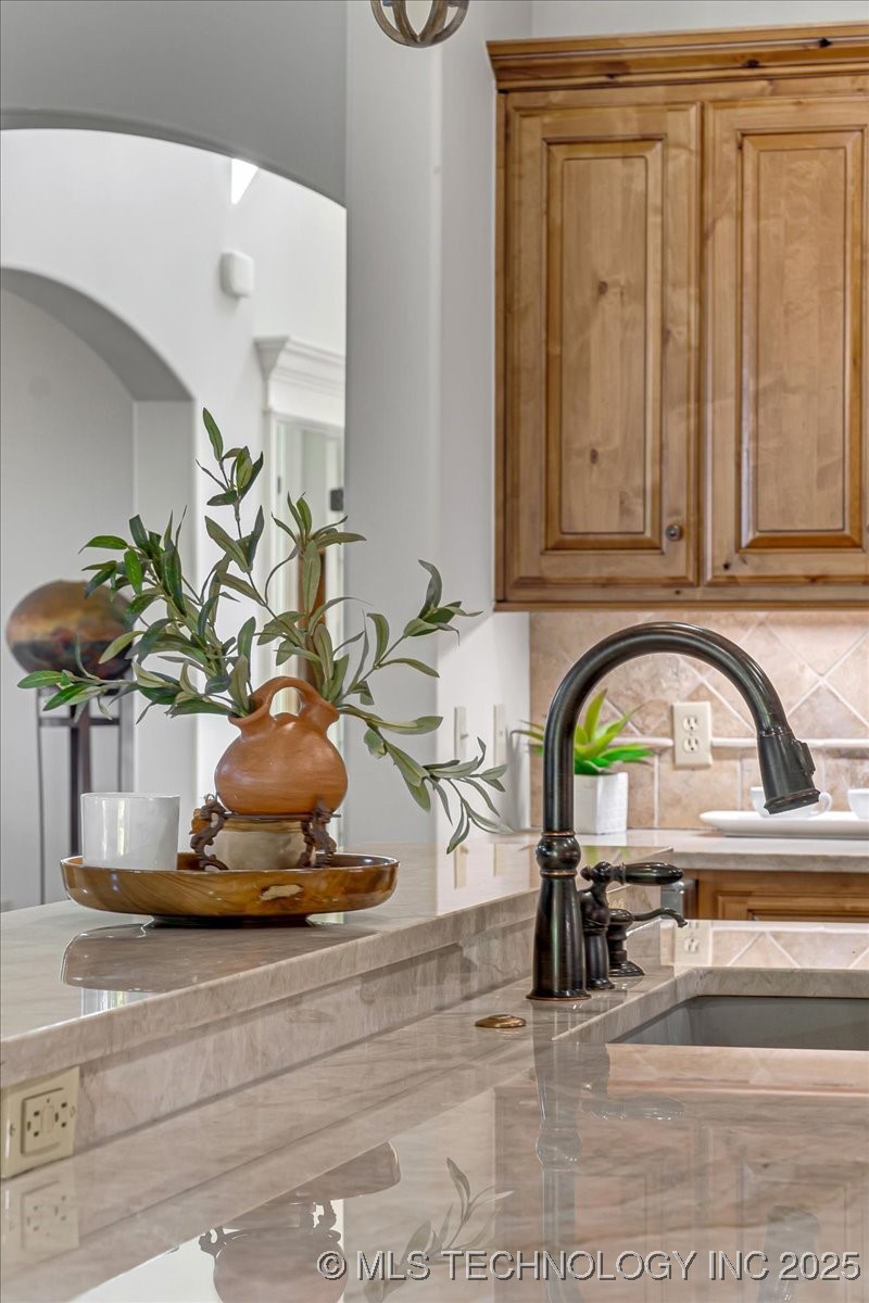 9539 E 109th Street S Property Photo 37