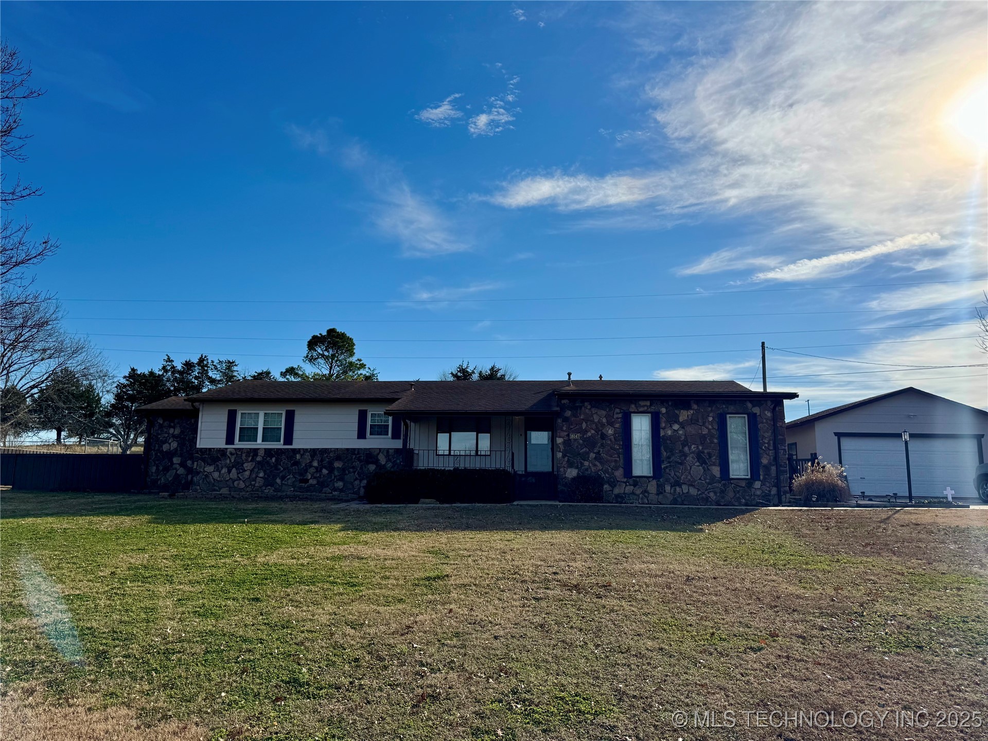 16147 County Road 1562 Property Photo 1