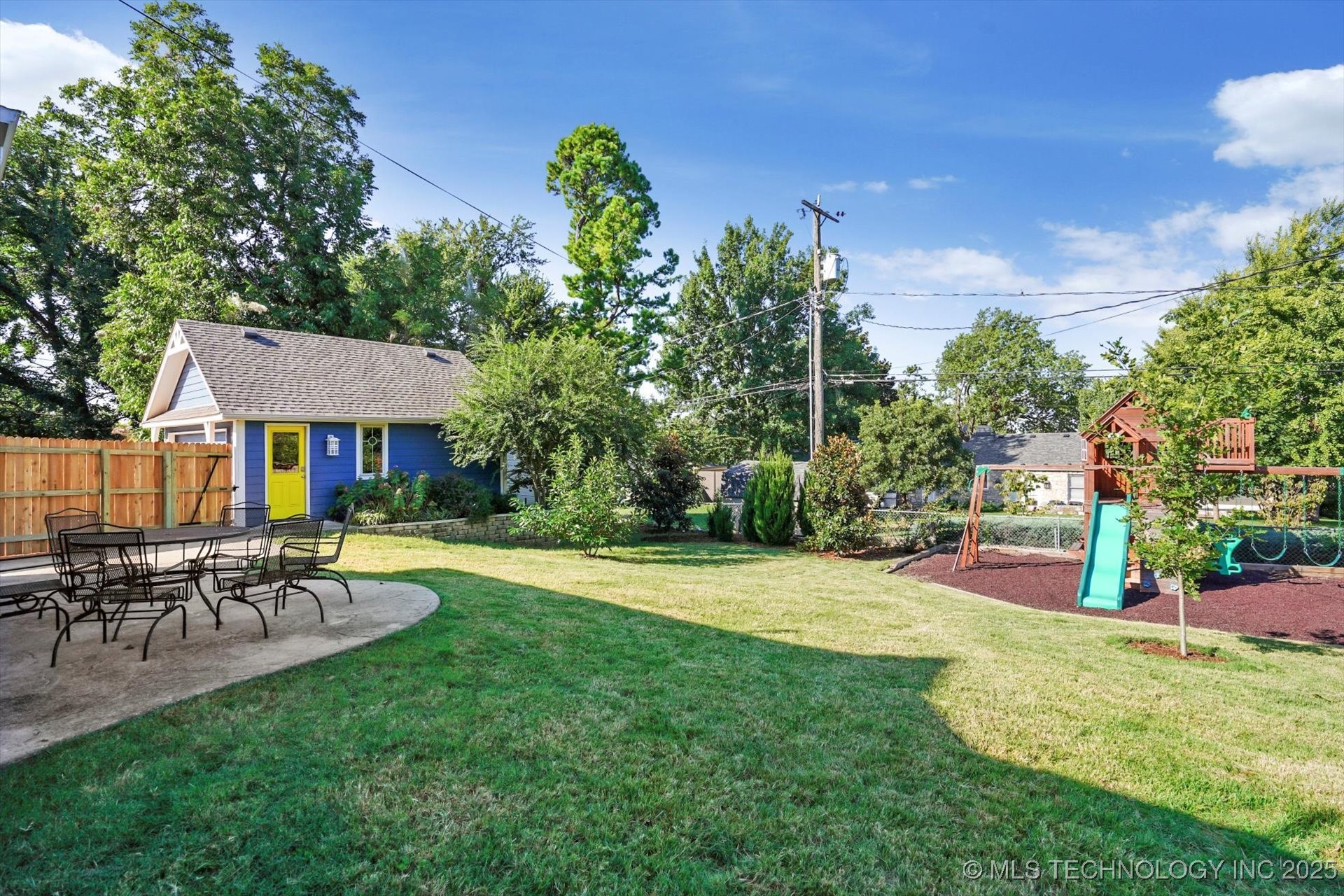 3532 S Utica Avenue Property Photo 3