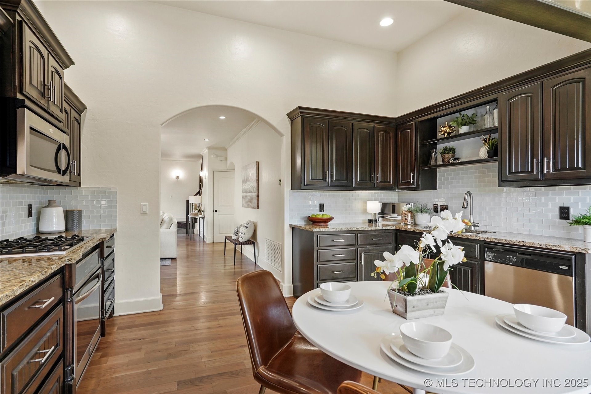 3532 S Utica Avenue Property Photo 11