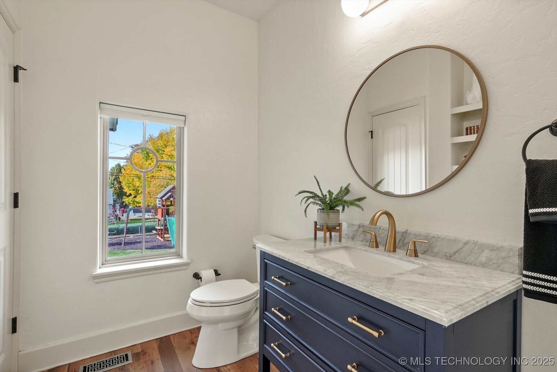 3532 S Utica Avenue Property Photo 23