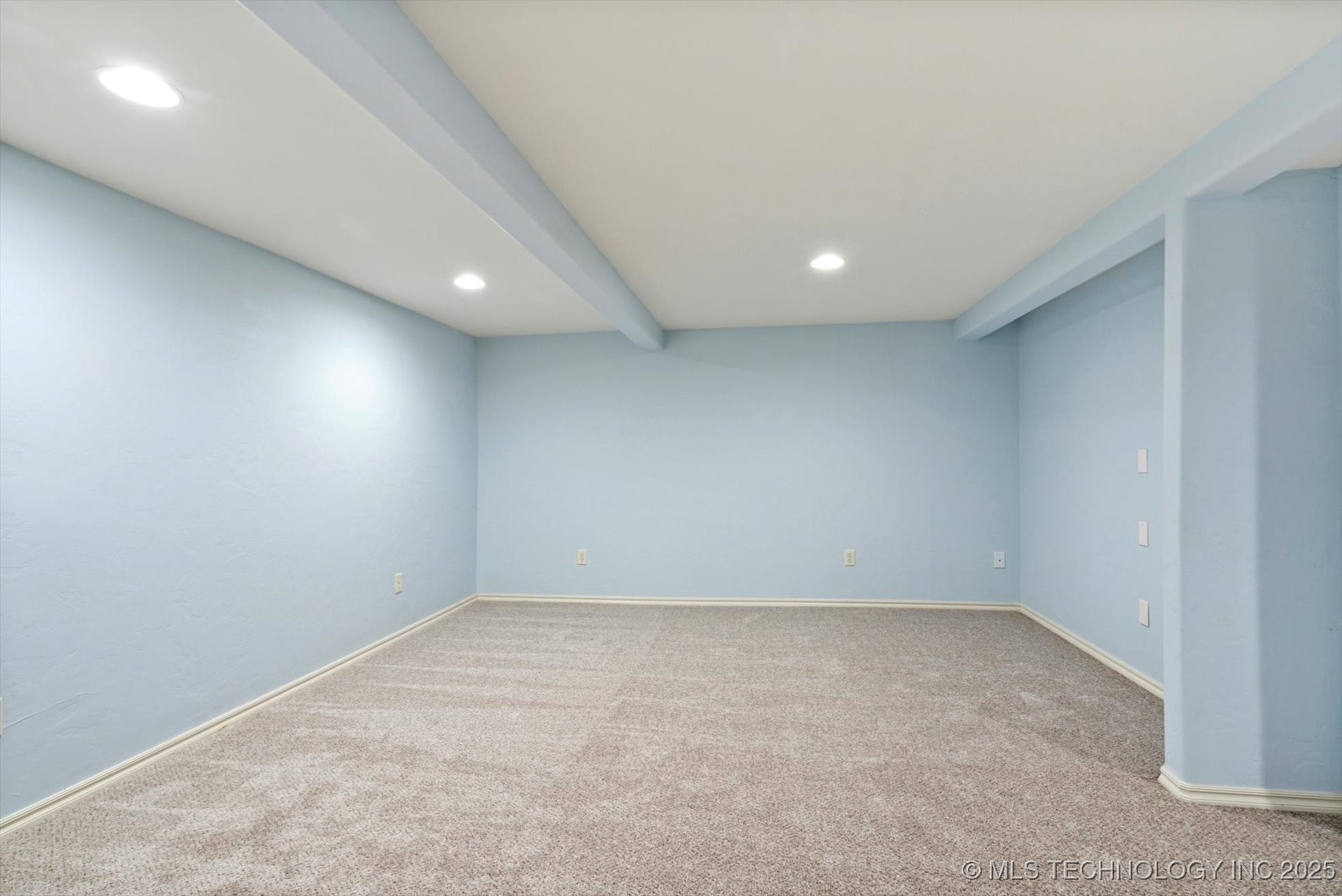 3532 S Utica Avenue Property Photo 33