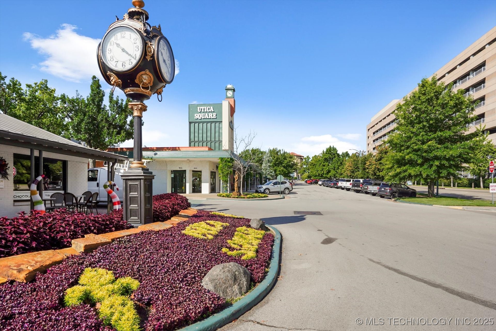 3532 S Utica Avenue Property Photo 43