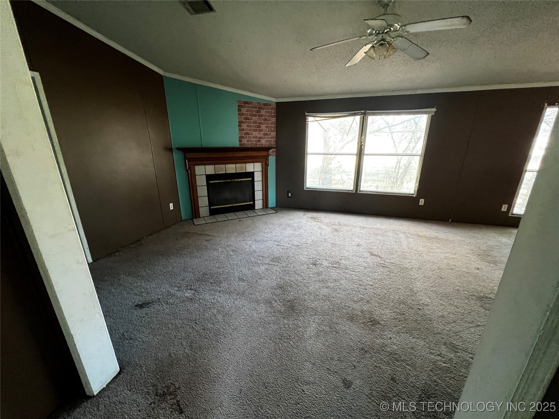 5260 Sawmill Road Property Photo 13