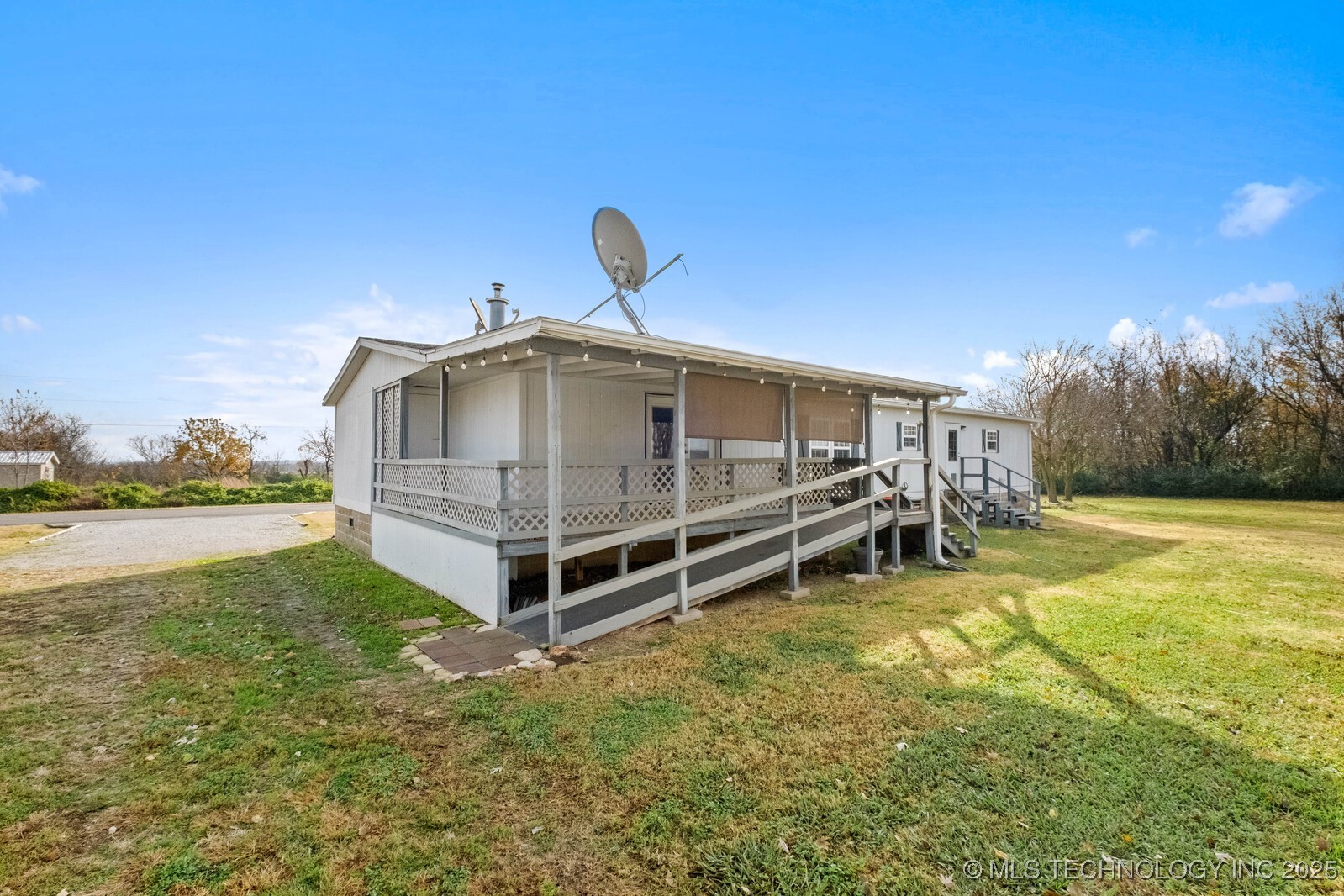 1991 N Colcord Avenue Property Photo 27