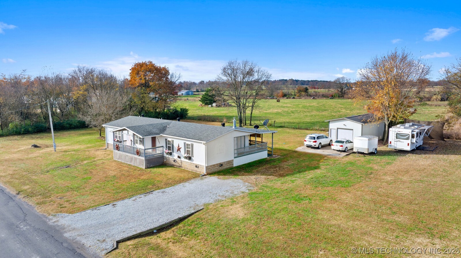 1991 N Colcord Avenue Property Photo 33