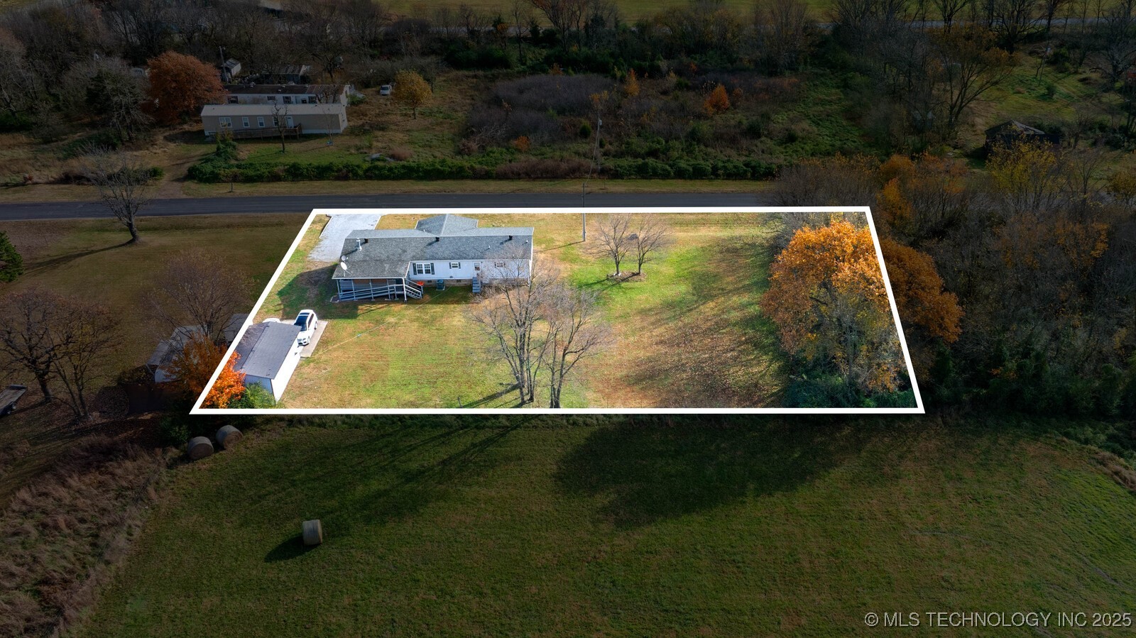 1991 N Colcord Avenue Property Photo 36