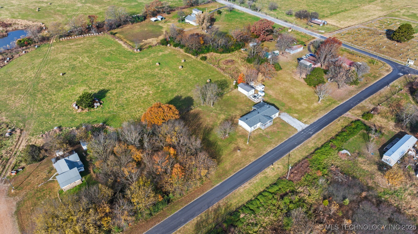 1991 N Colcord Avenue Property Photo 41