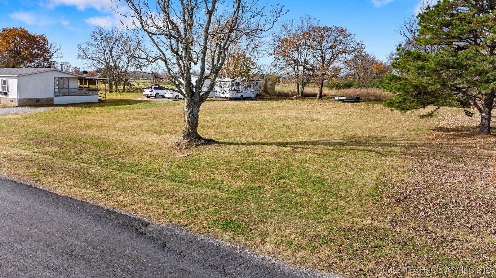 1991 N Colcord Avenue Property Photo 43