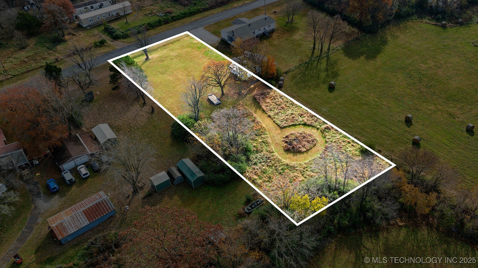 1991 N Colcord Avenue Property Photo 46