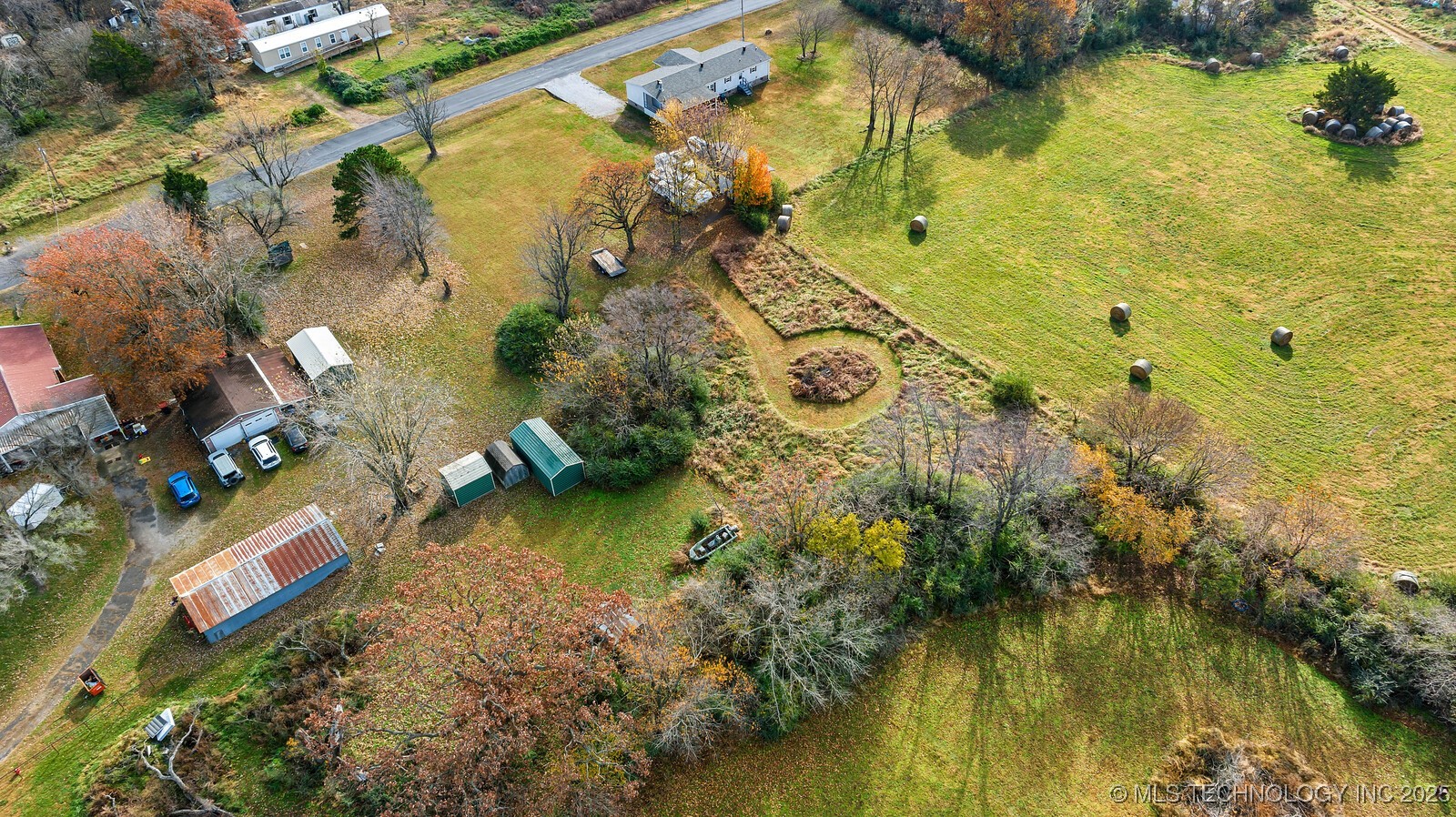 1991 N Colcord Avenue Property Photo 47