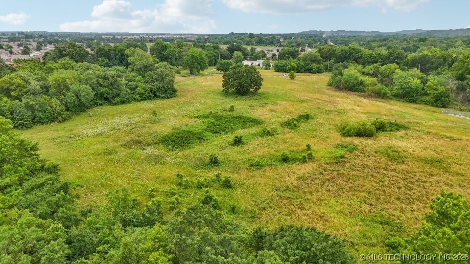 10417 S 33rd West Avenue Property Photo 7