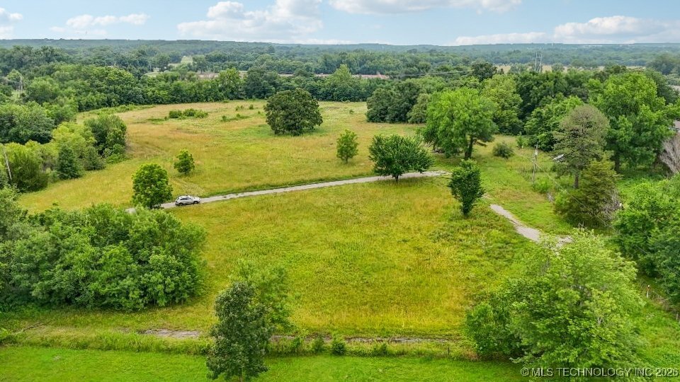 10417 S 33rd West Avenue Property Photo 12