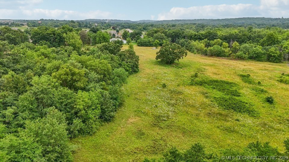 10417 S 33rd West Avenue Property Photo 17