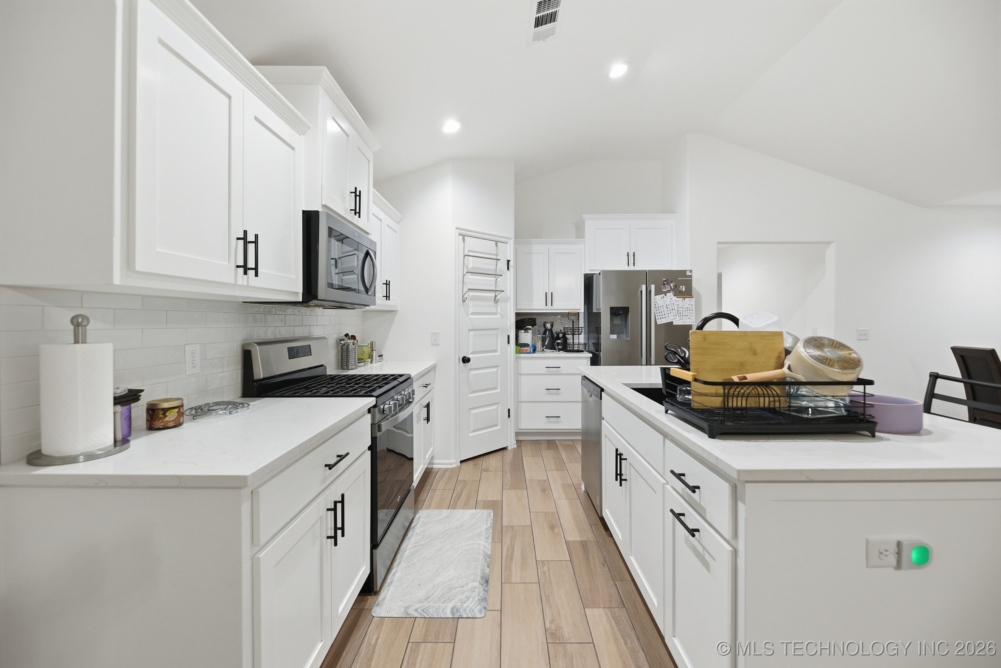 12022 E 106th Place North Property Photo 6