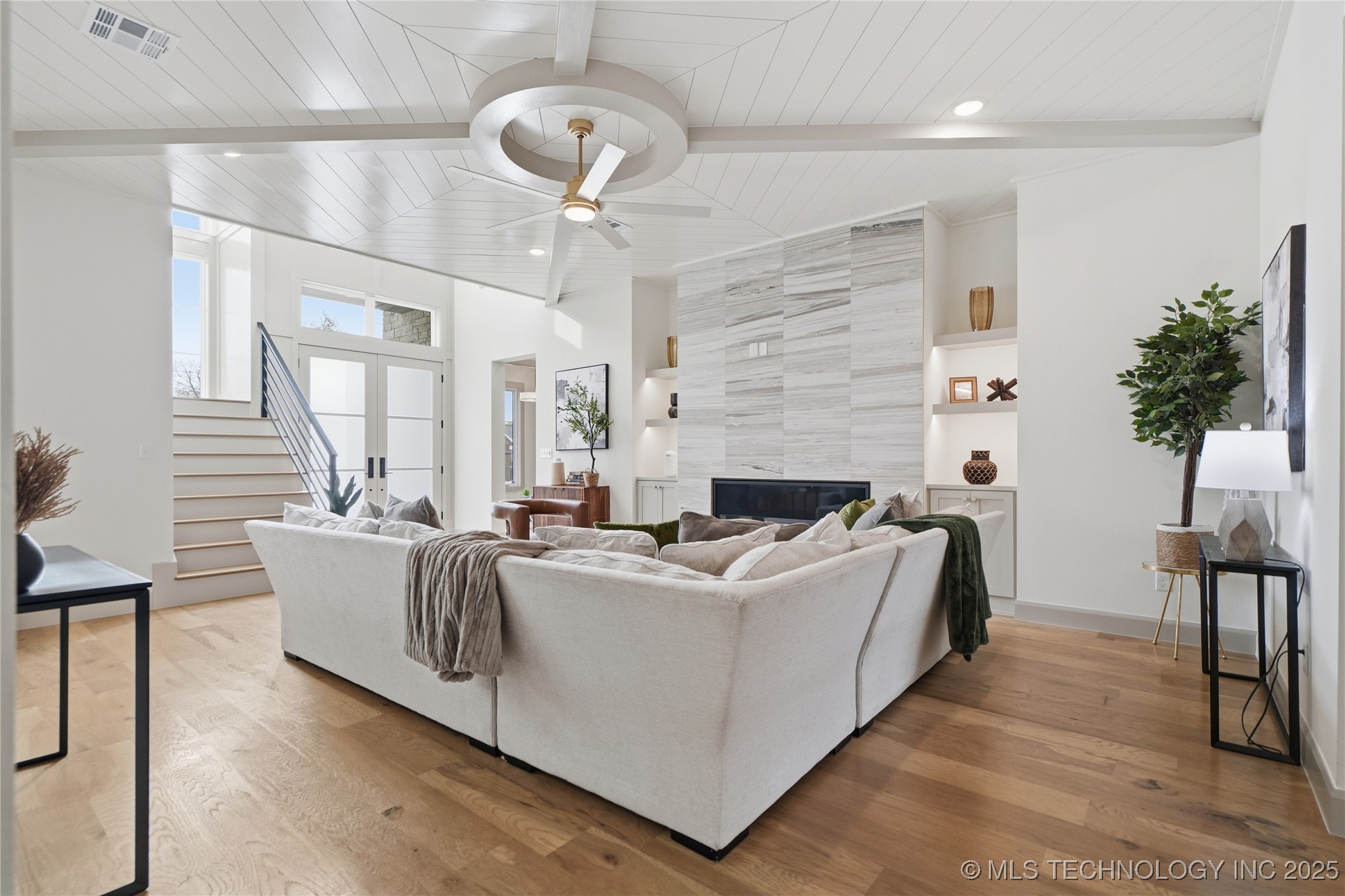 227 E 35th Place S Property Photo 13