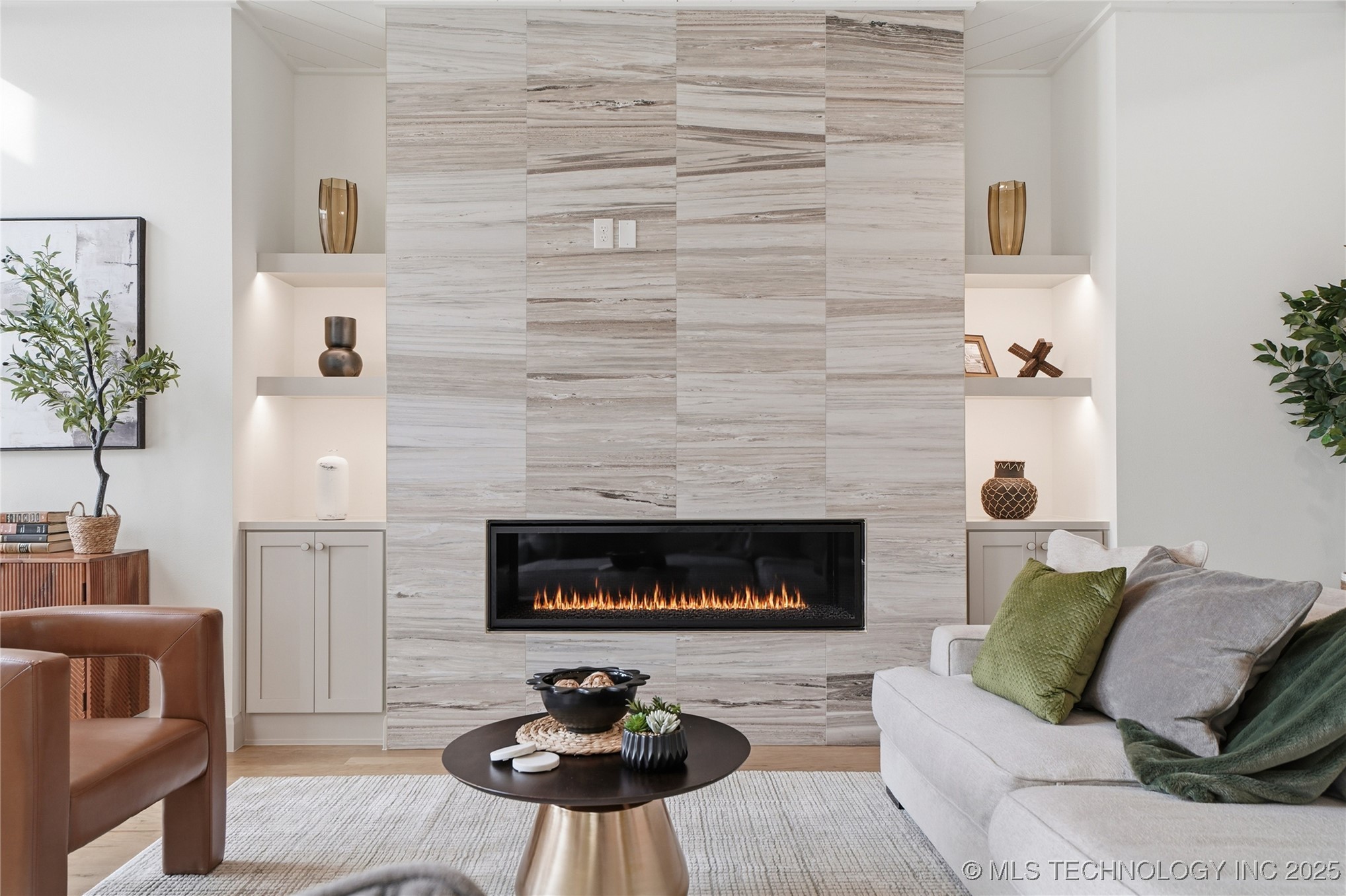 227 E 35th Place S Property Photo 15