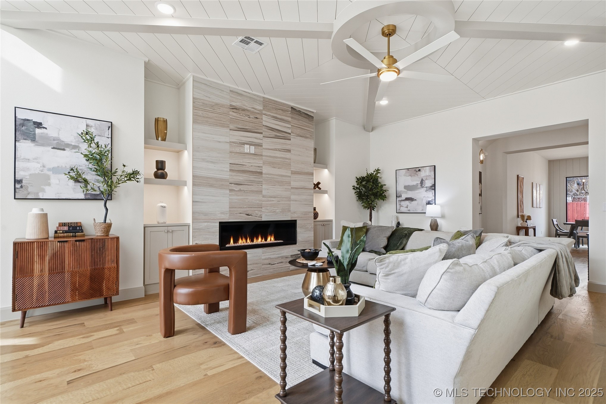 227 E 35th Place S Property Photo 17