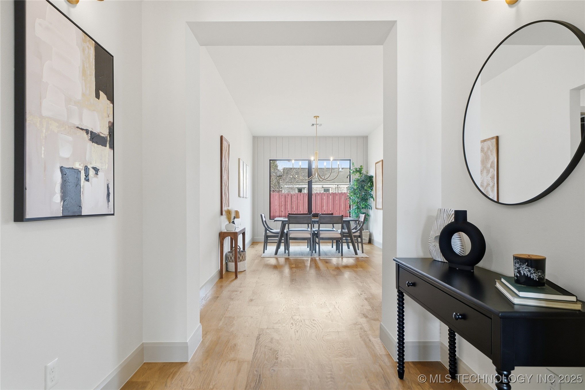 227 E 35th Place S Property Photo 20