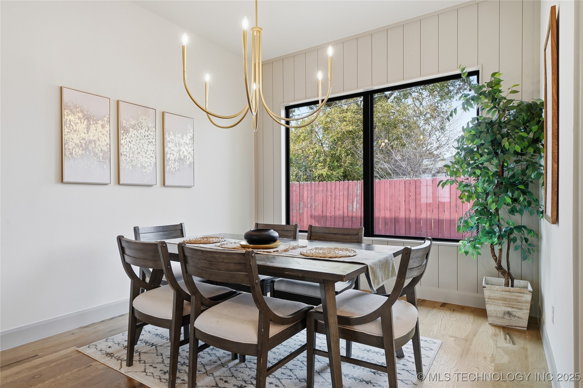 227 E 35th Place S Property Photo 22