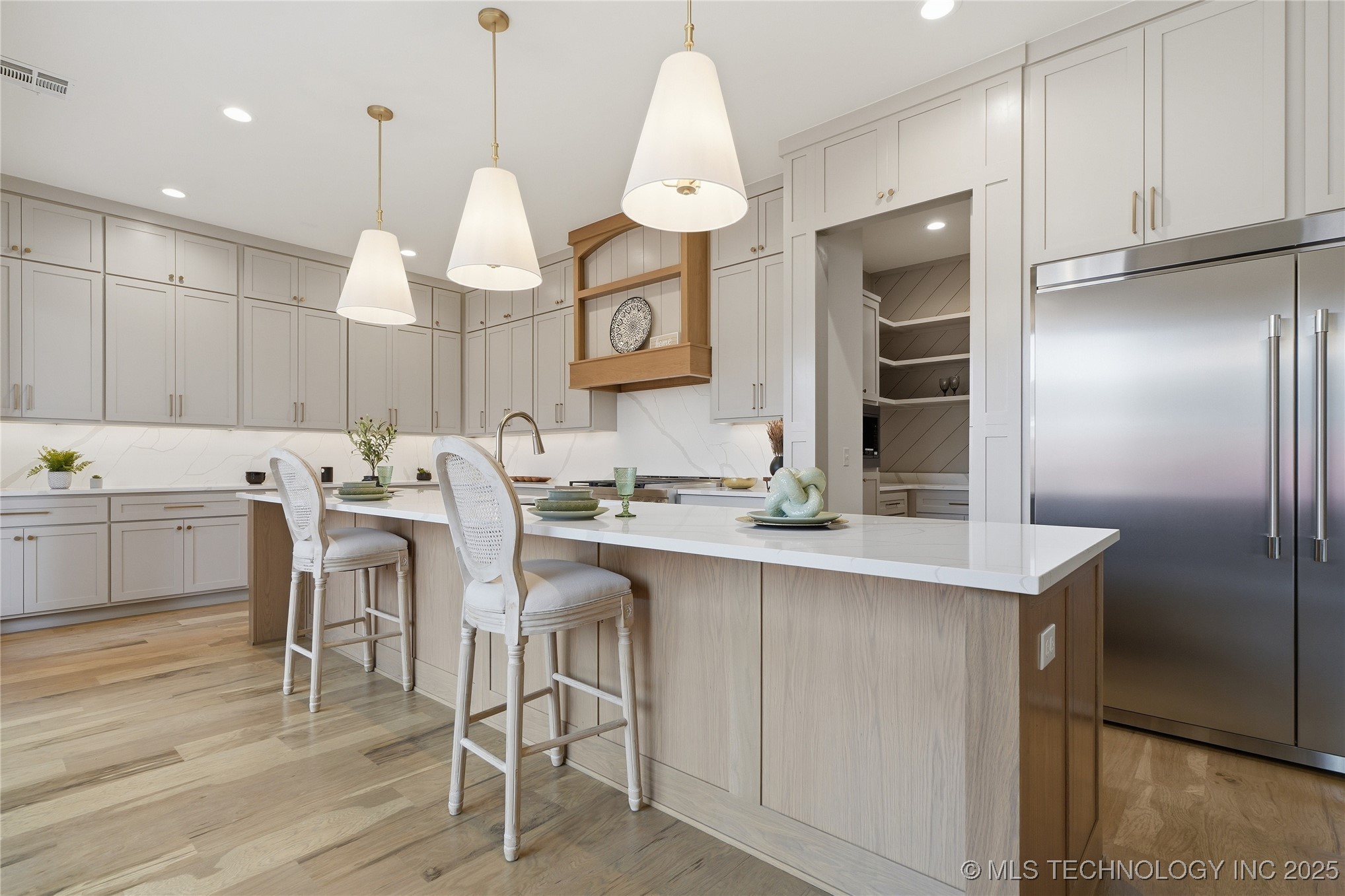 227 E 35th Place S Property Photo 23