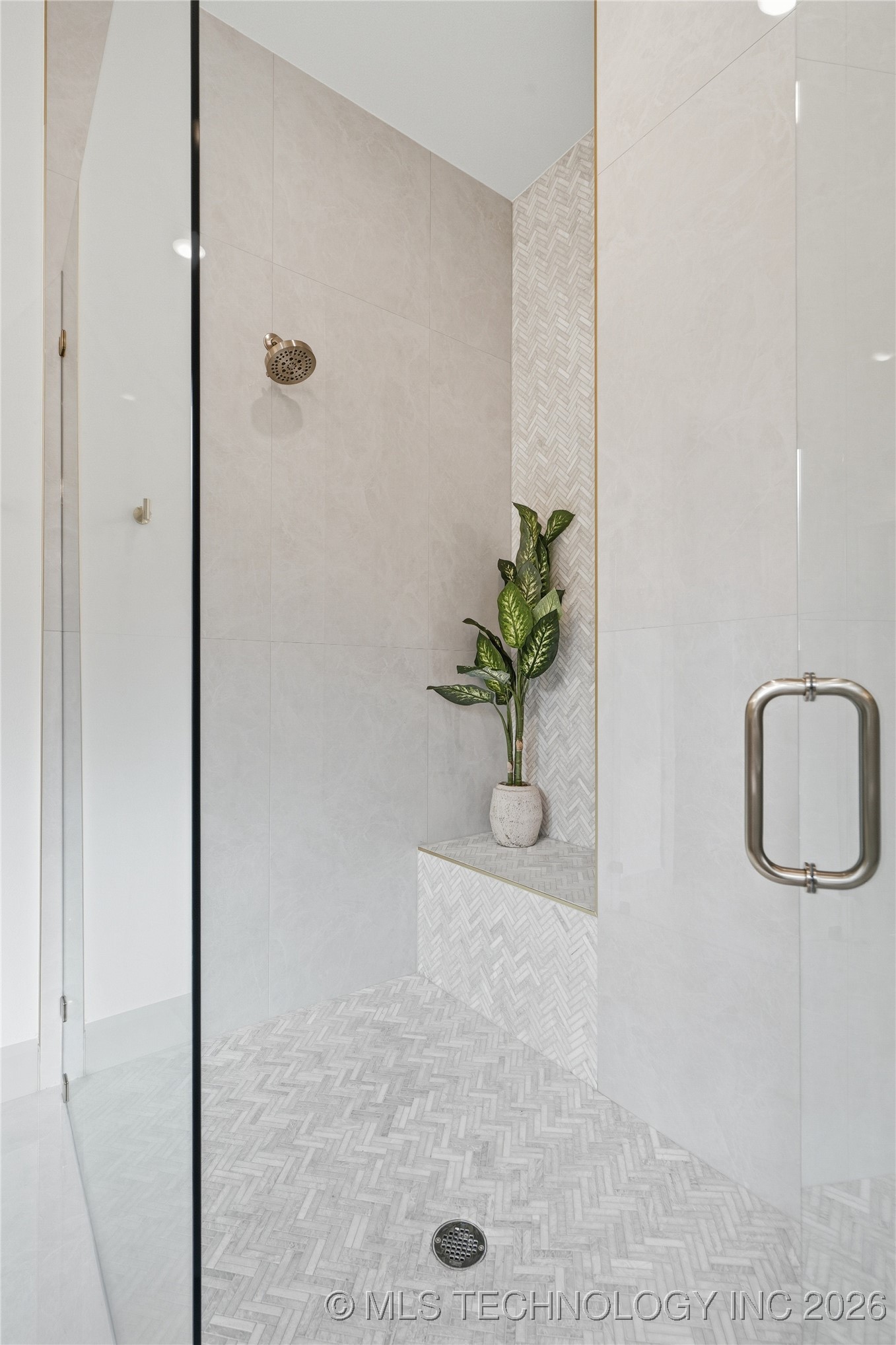 227 E 35th Place S Property Photo 41