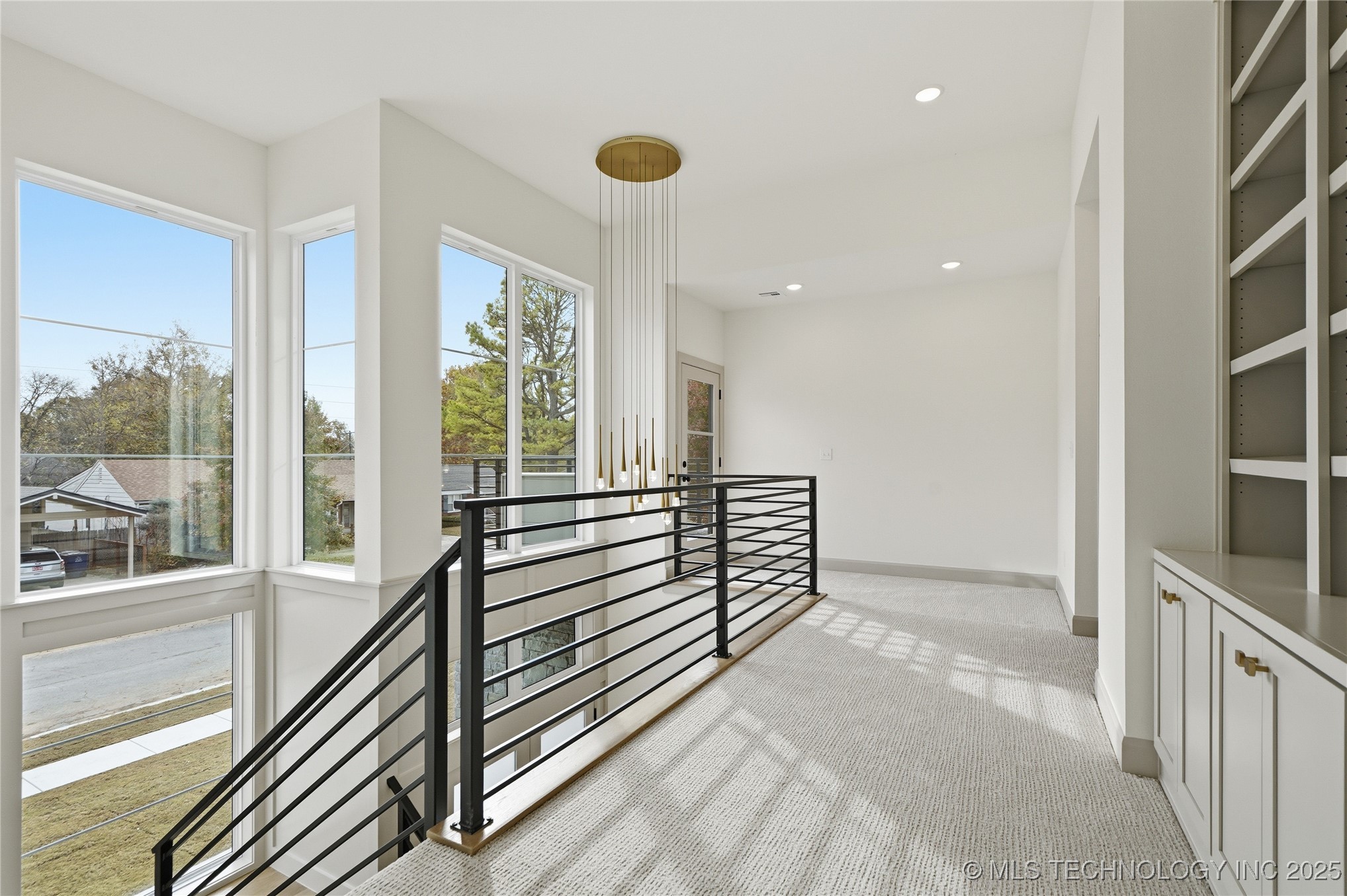 227 E 35th Place S Property Photo 60