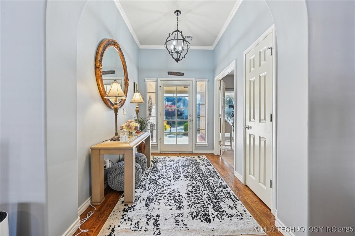 8927 E 62nd Court Property Photo 2