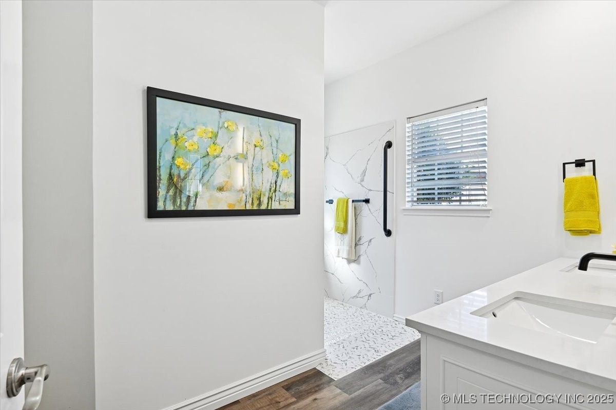 8927 E 62nd Court Property Photo 24