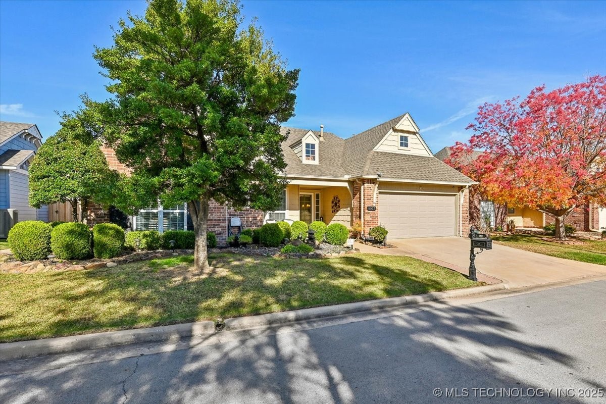 8927 E 62nd Court Property Photo 35