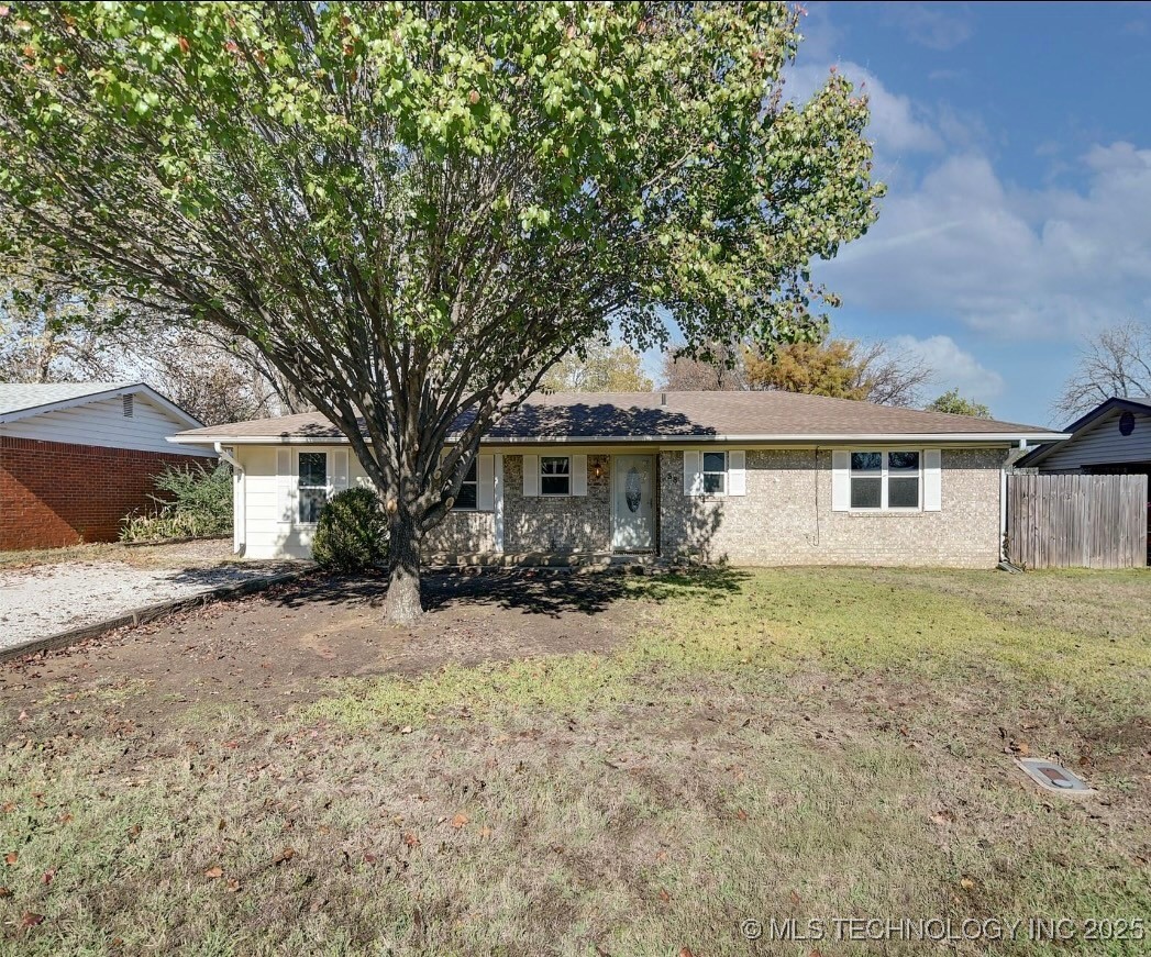 58 Wisteria Street Property Photo 1