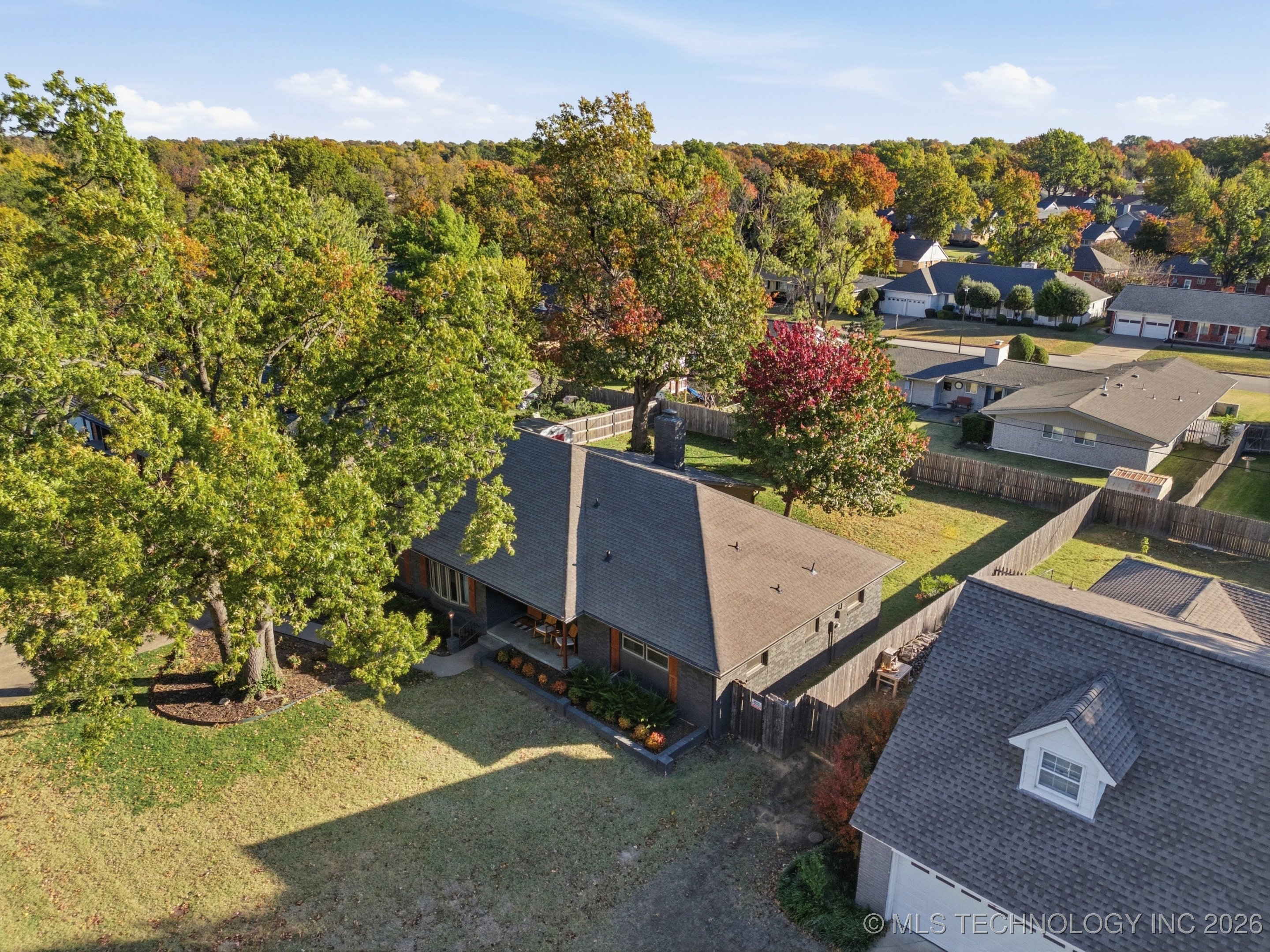 5849 S Irvington Avenue Property Photo 2