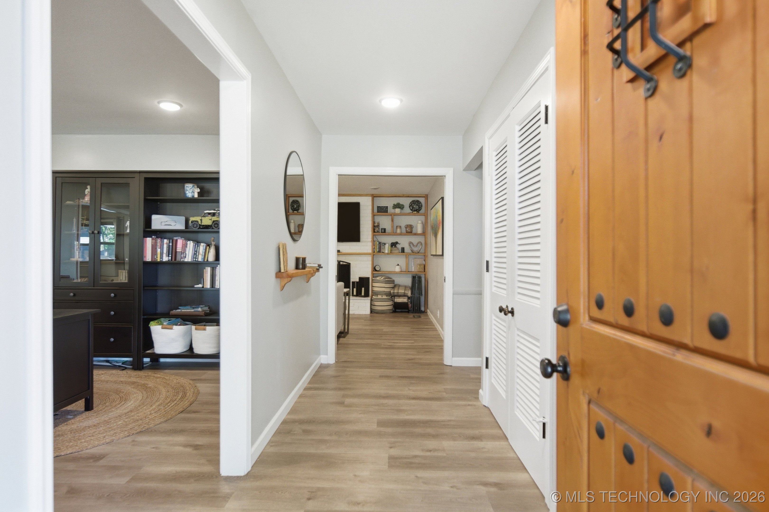 5849 S Irvington Avenue Property Photo 5