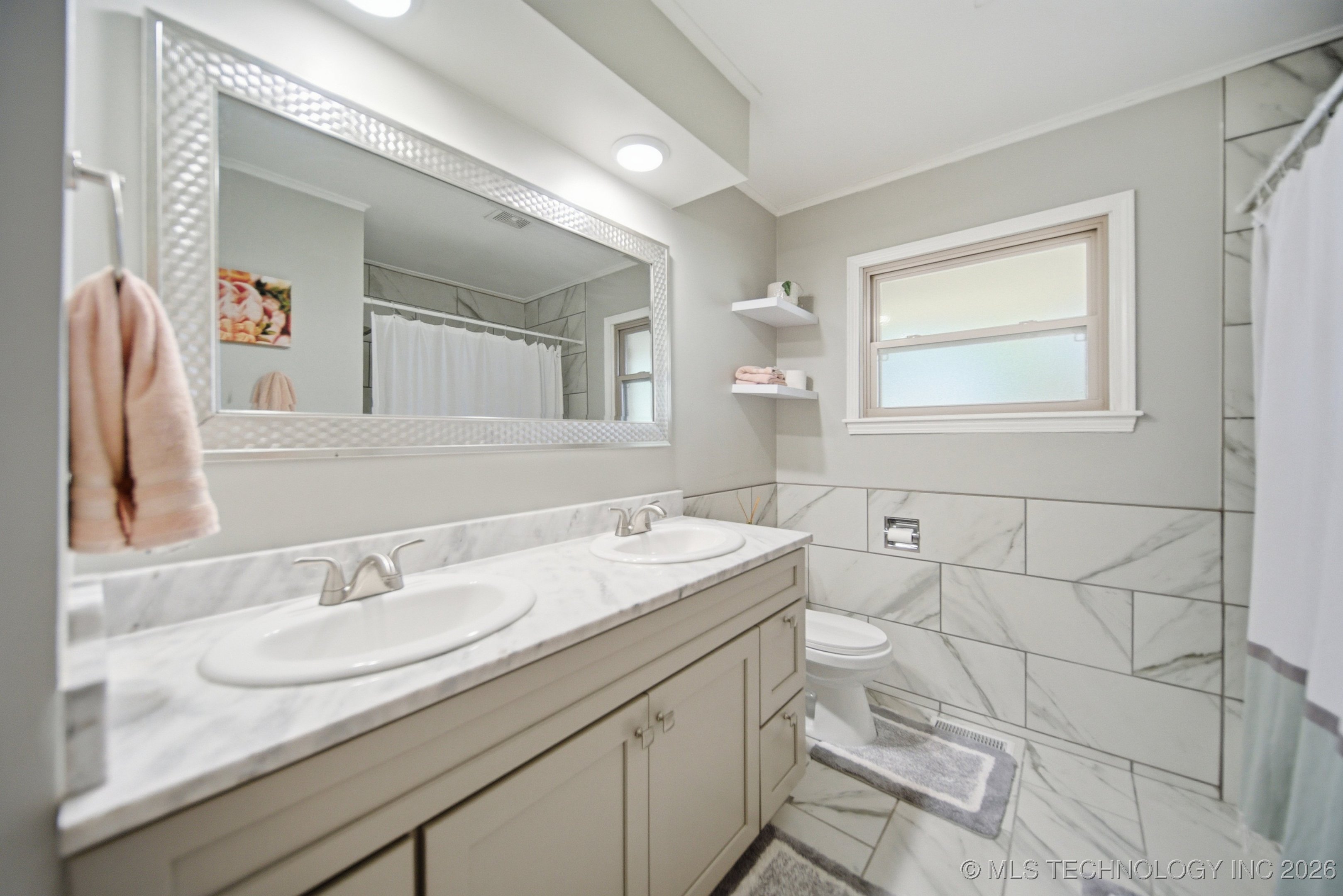 5849 S Irvington Avenue Property Photo 20