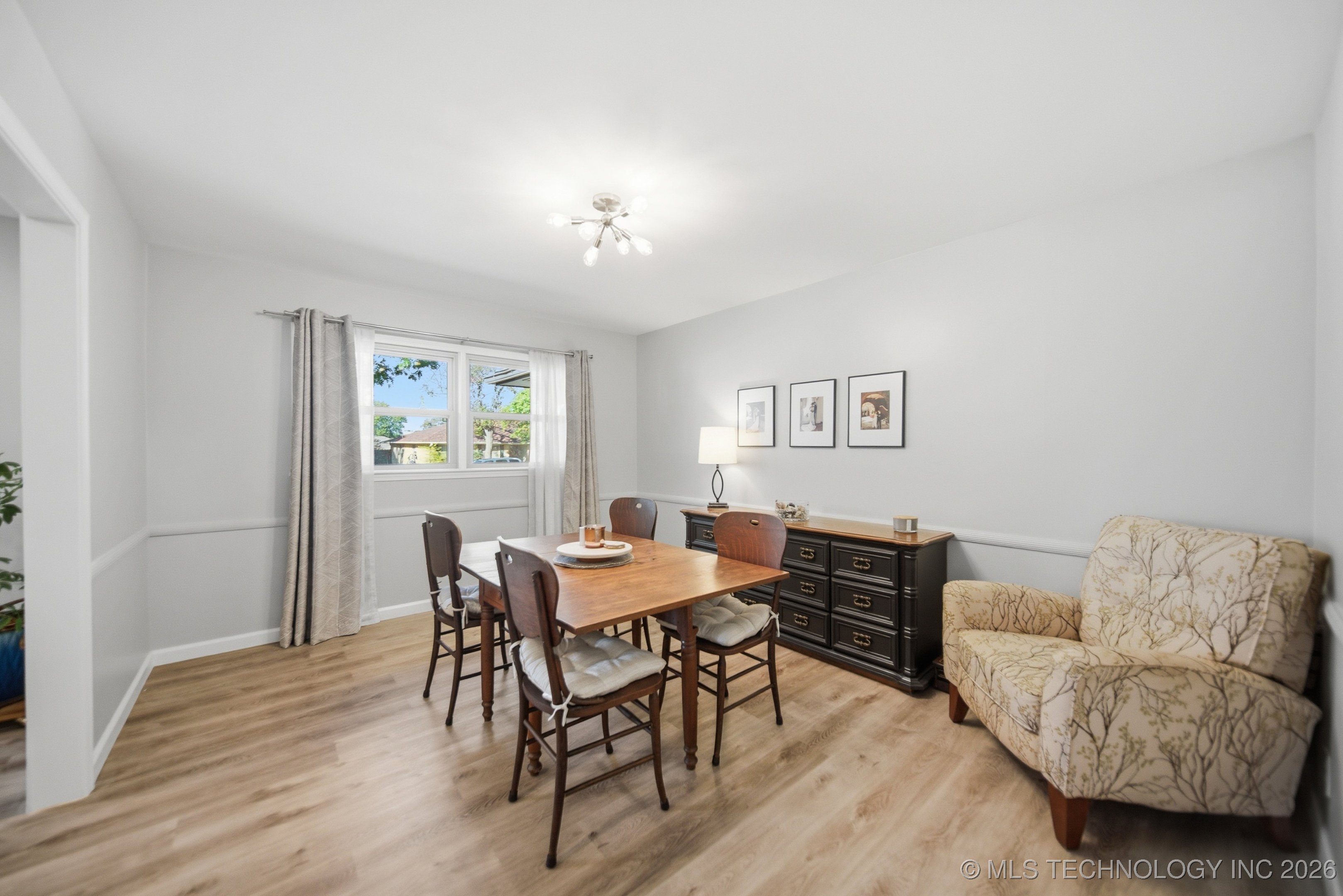 5849 S Irvington Avenue Property Photo 23