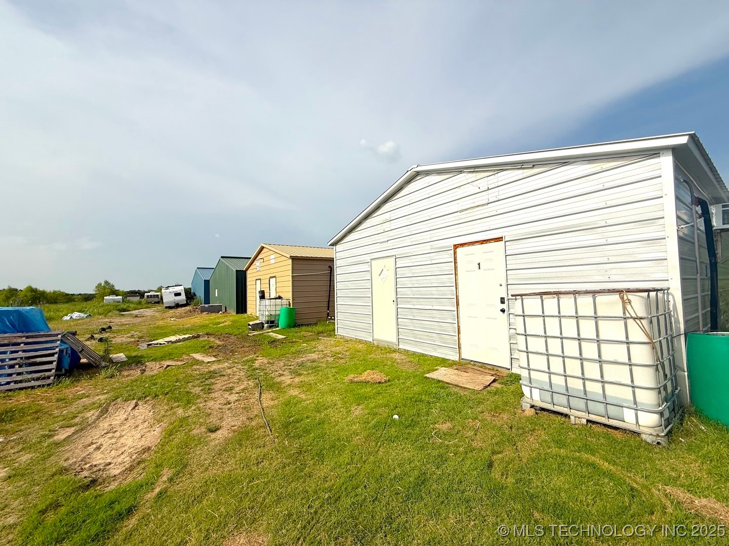 20211 Cedar Road Property Photo 5