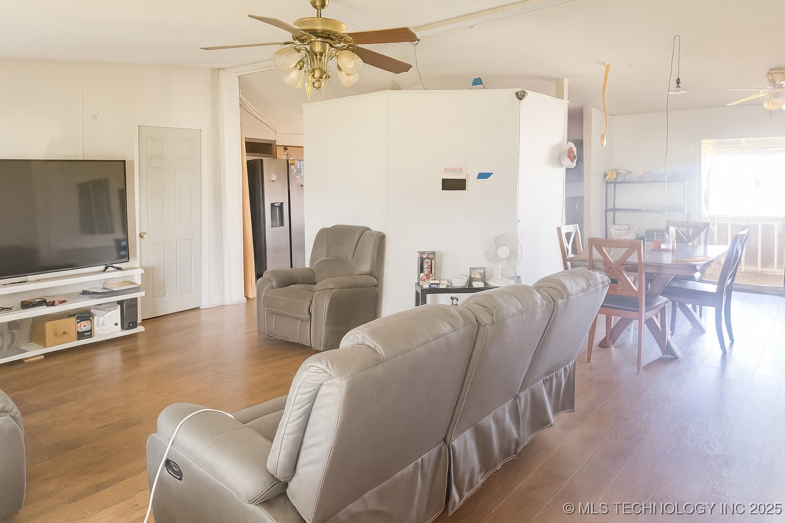 20211 Cedar Road Property Photo 11