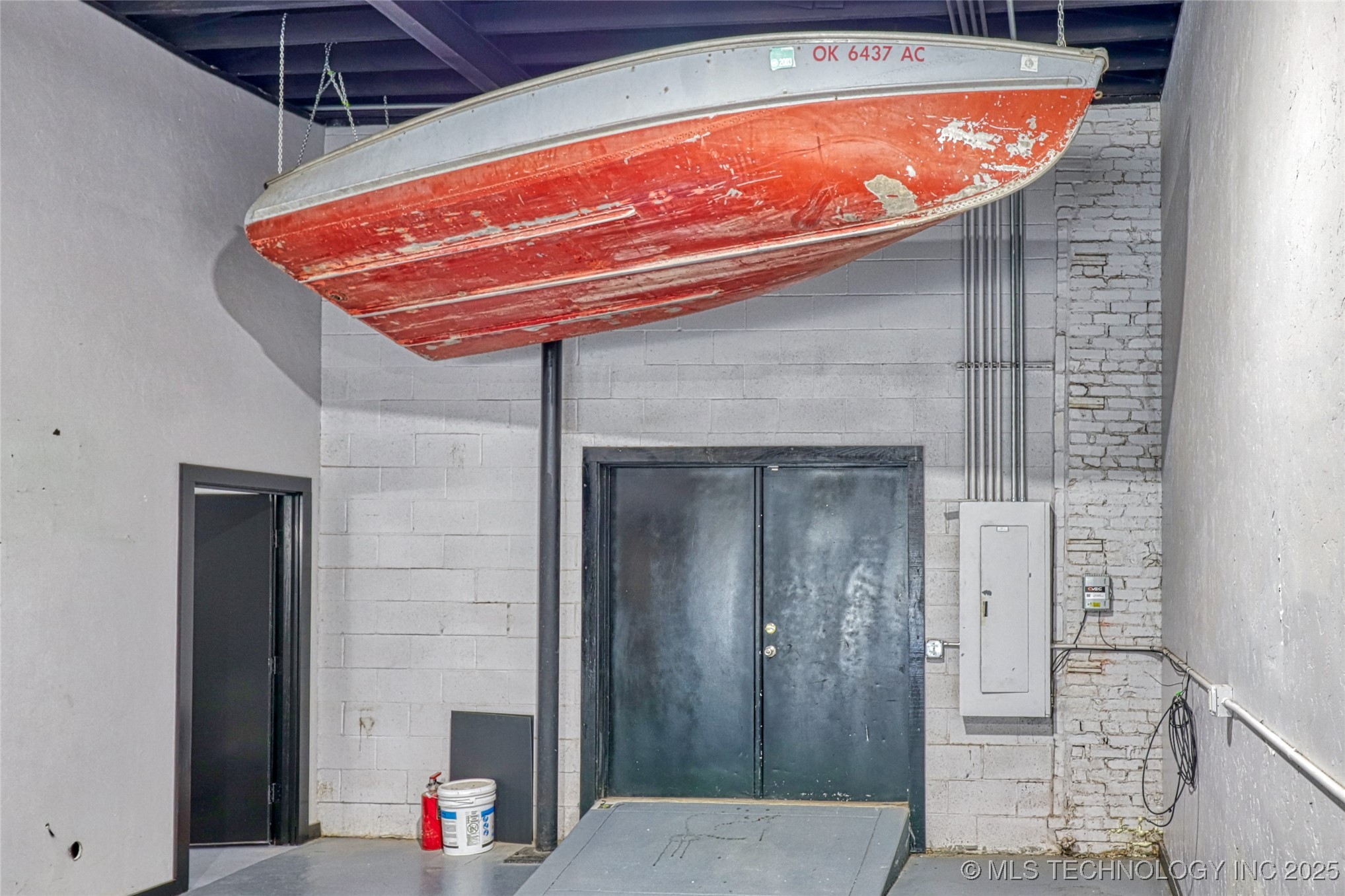 115 S Main Street Property Photo 11