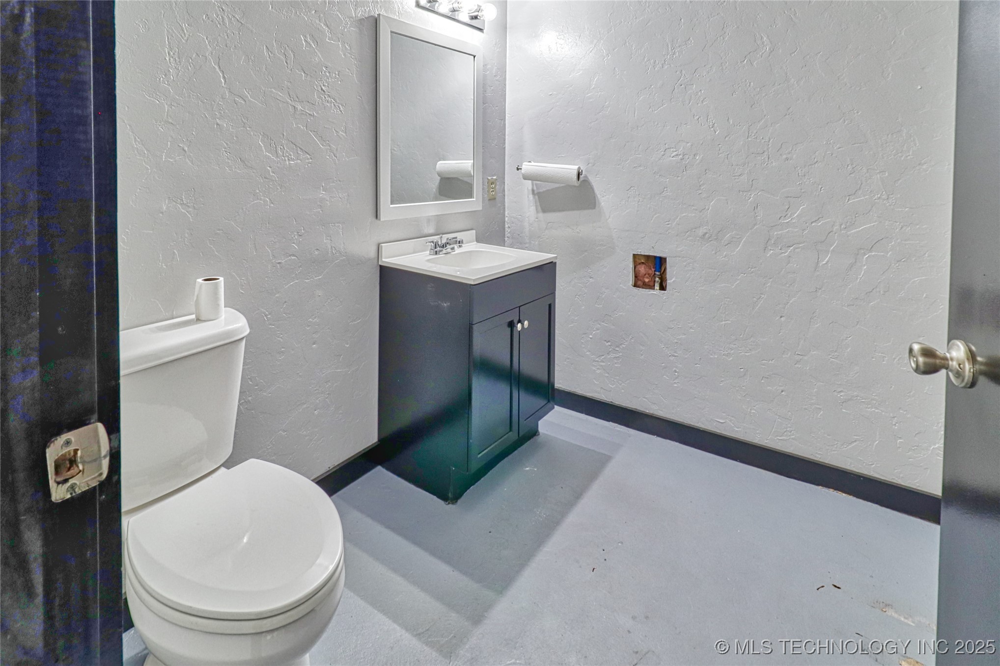 115 S Main Street Property Photo 15