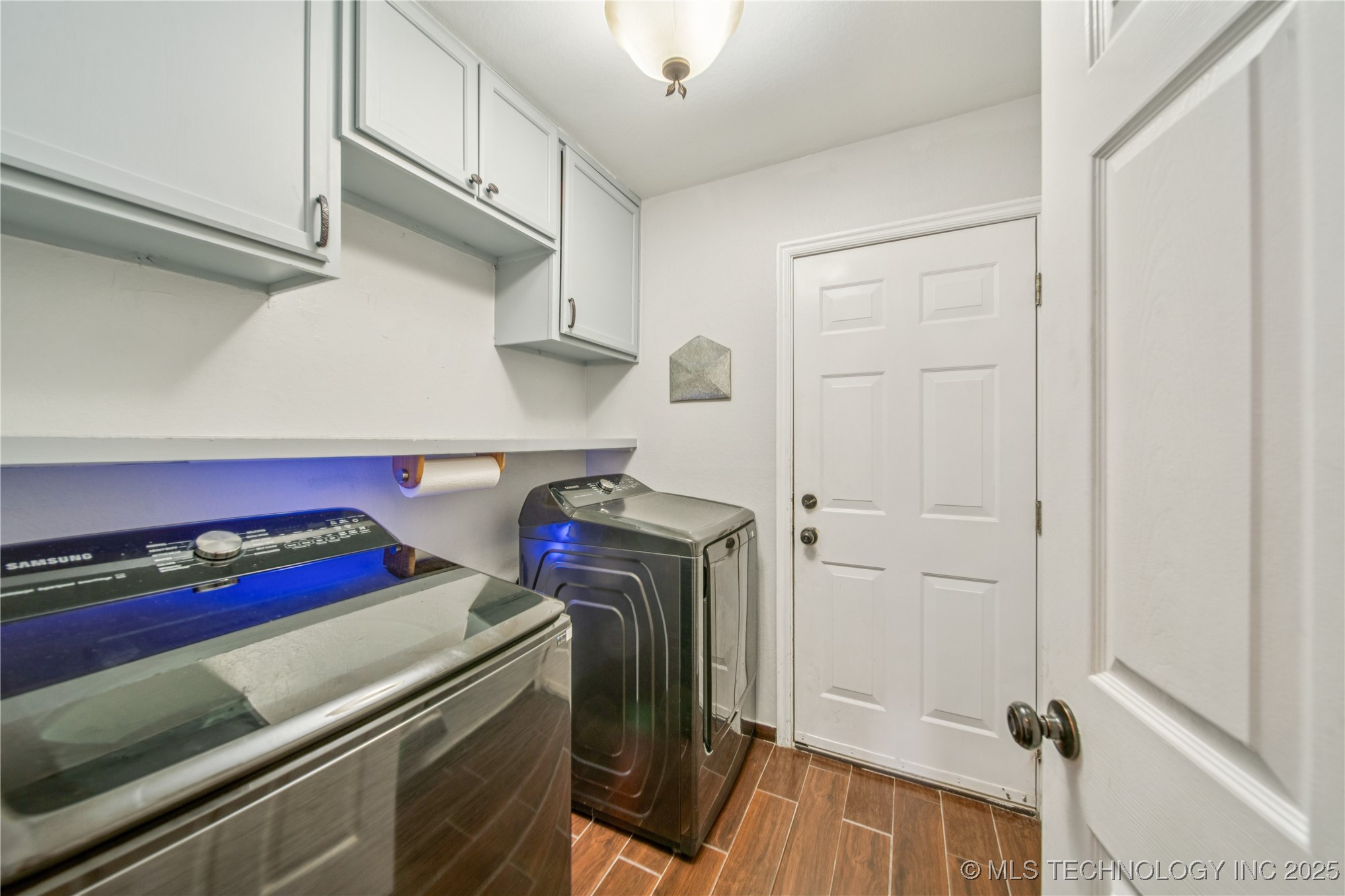 10906 E 95th Street N Property Photo 17