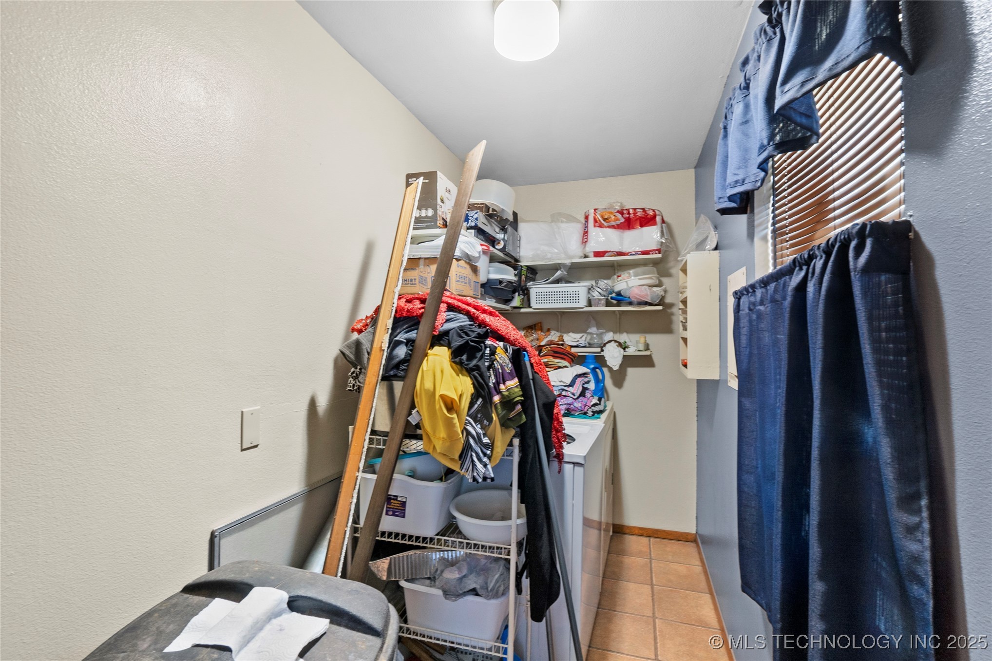 1421 S Hayes Avenue Property Photo 16