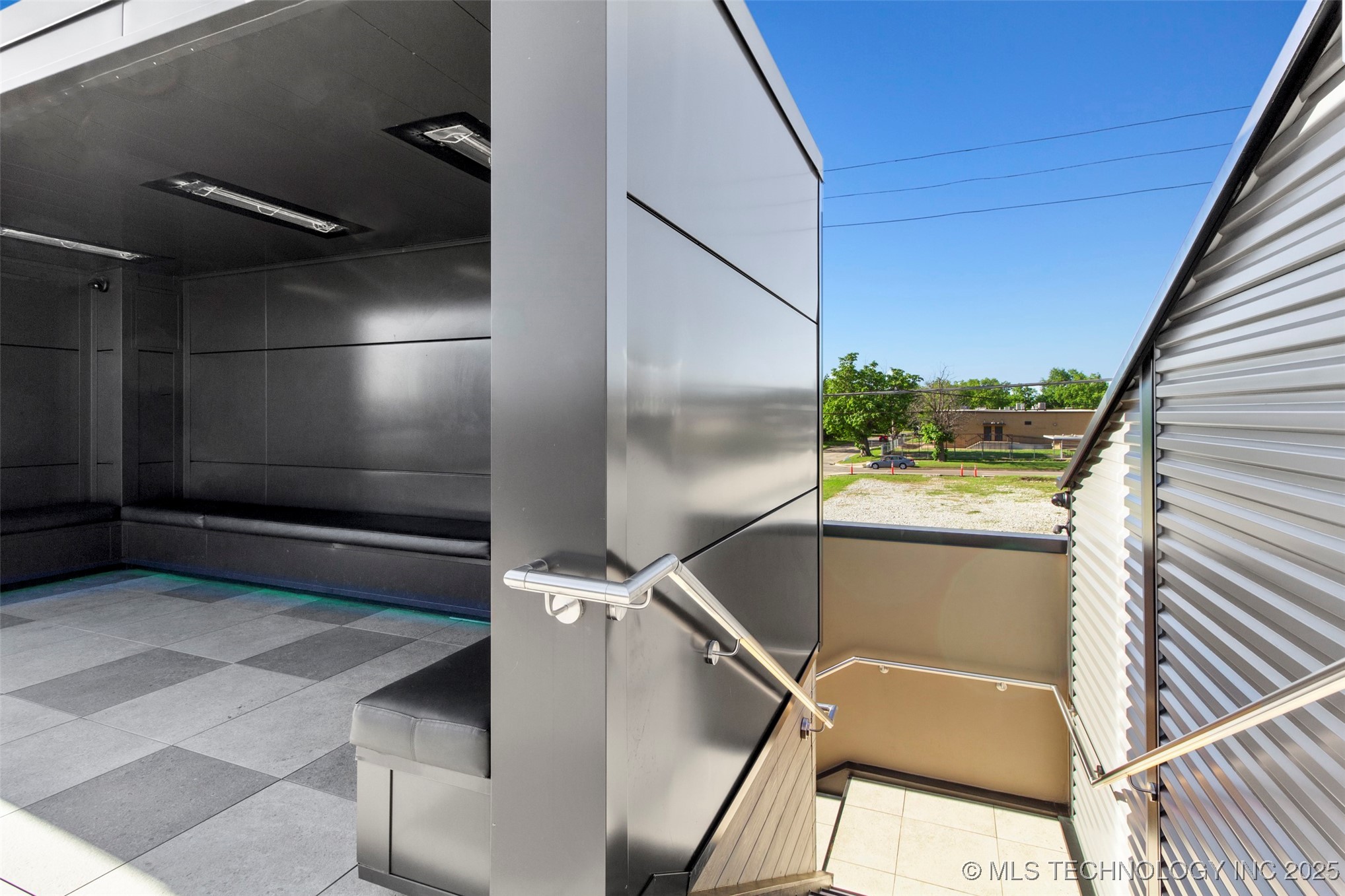 800 E Main Property Photo 19