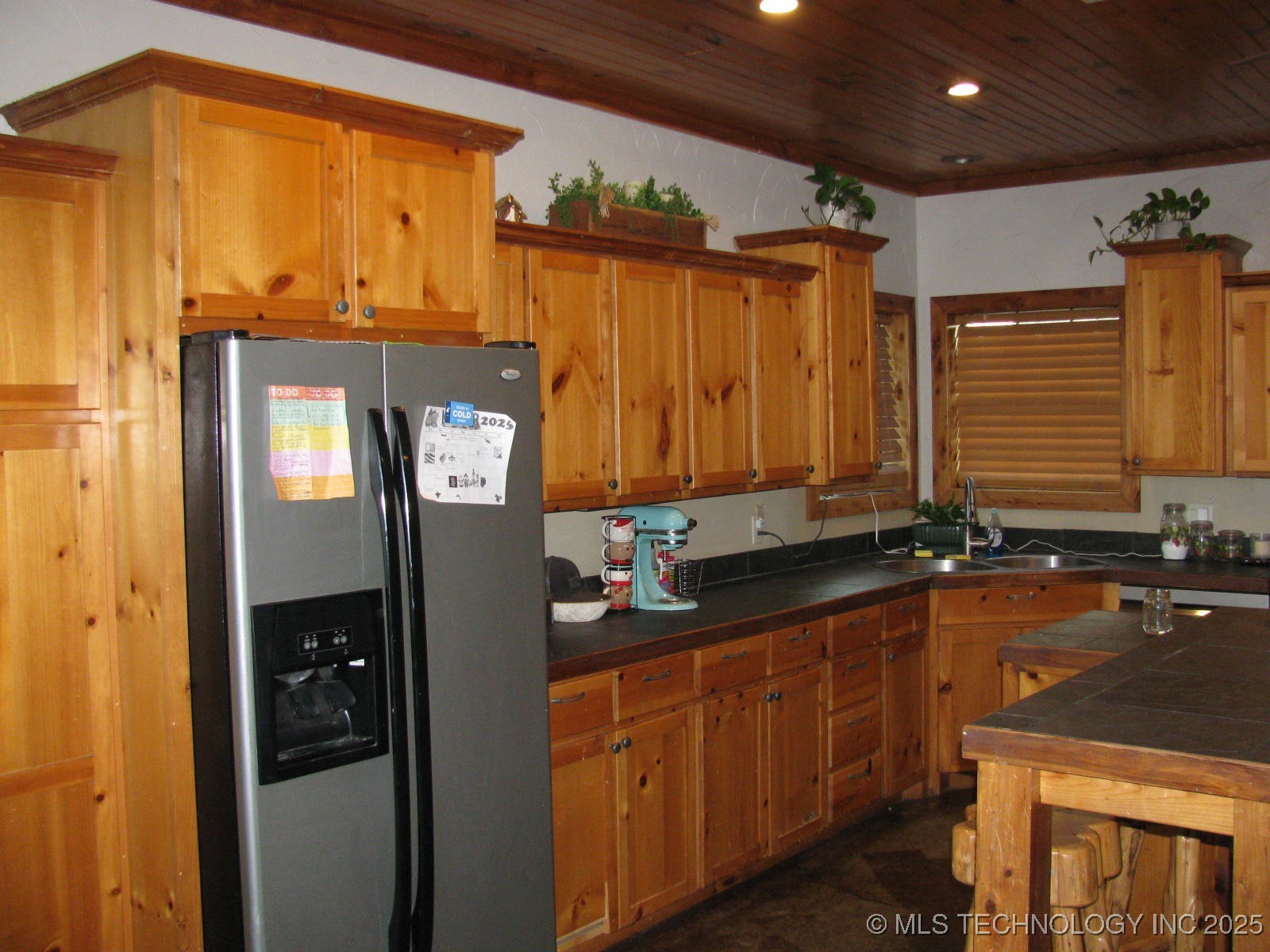 941 N 4420 Road Property Photo 4