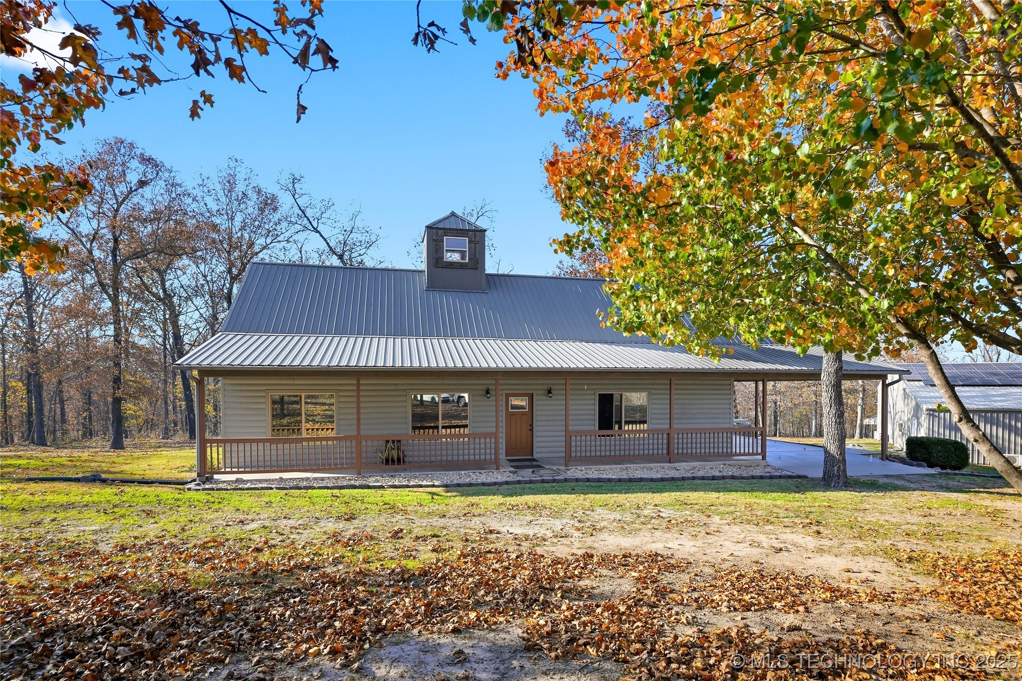 55750 E 360 Road Property Photo 2