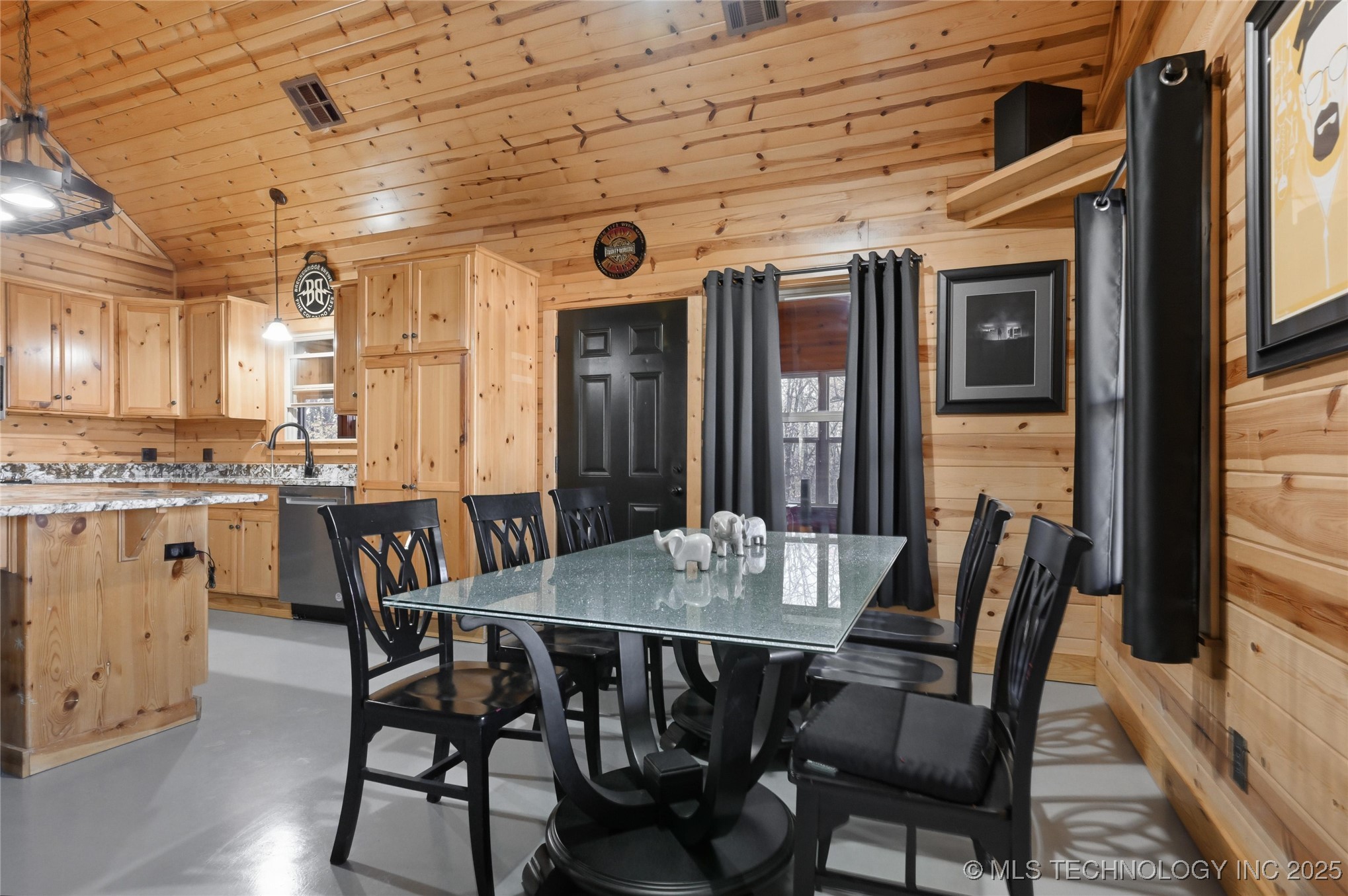 55750 E 360 Road Property Photo 9